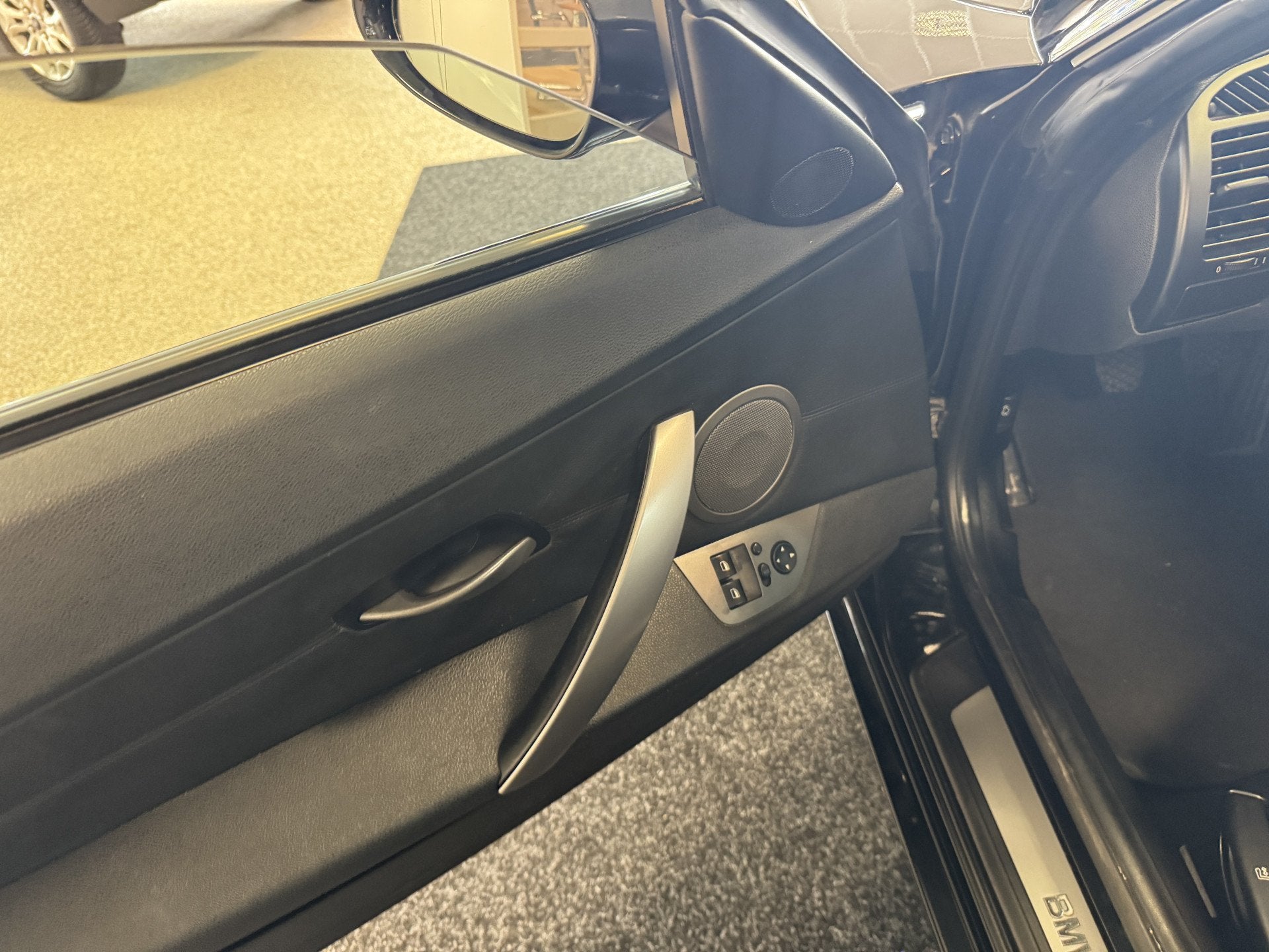 Foto 8 van BMW Z4 Roadster 2.2i heerlijke zes cilinder voor nog jaren r