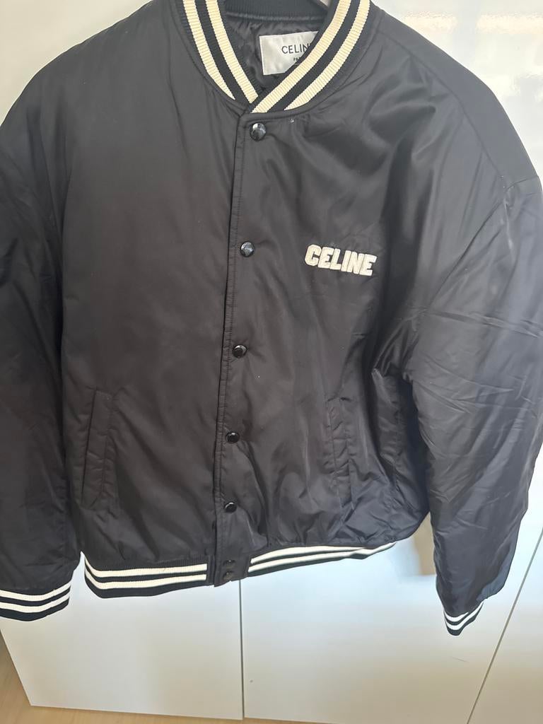 Celine Varsity Jacket Zwart - Zo goed als nieuw, Ophalen of Verzenden, Zo goed als nieuw, Maat 42/44 (L), Zwart