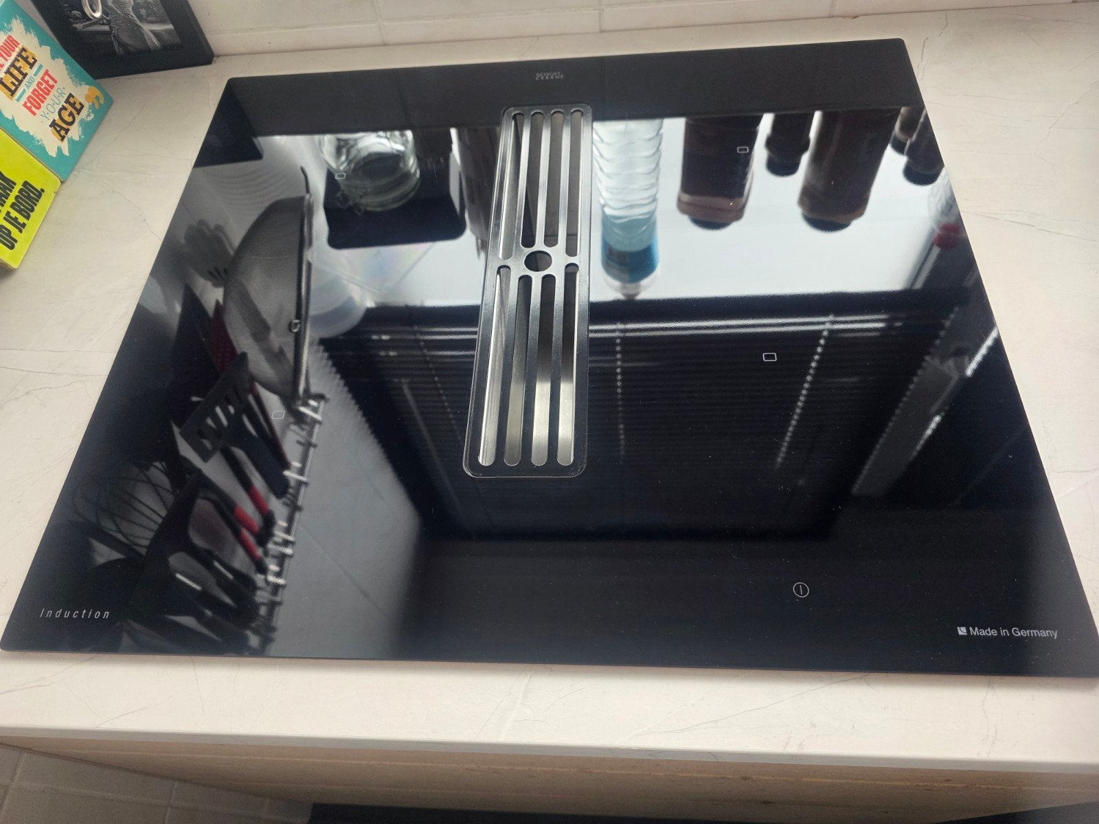 Airo Design IG 600 FIB Inductiekookplaat met afzuiging, Witgoed en Apparatuur, Ophalen, 4 kookzones, Zo goed als nieuw, Energieklasse A of zuiniger