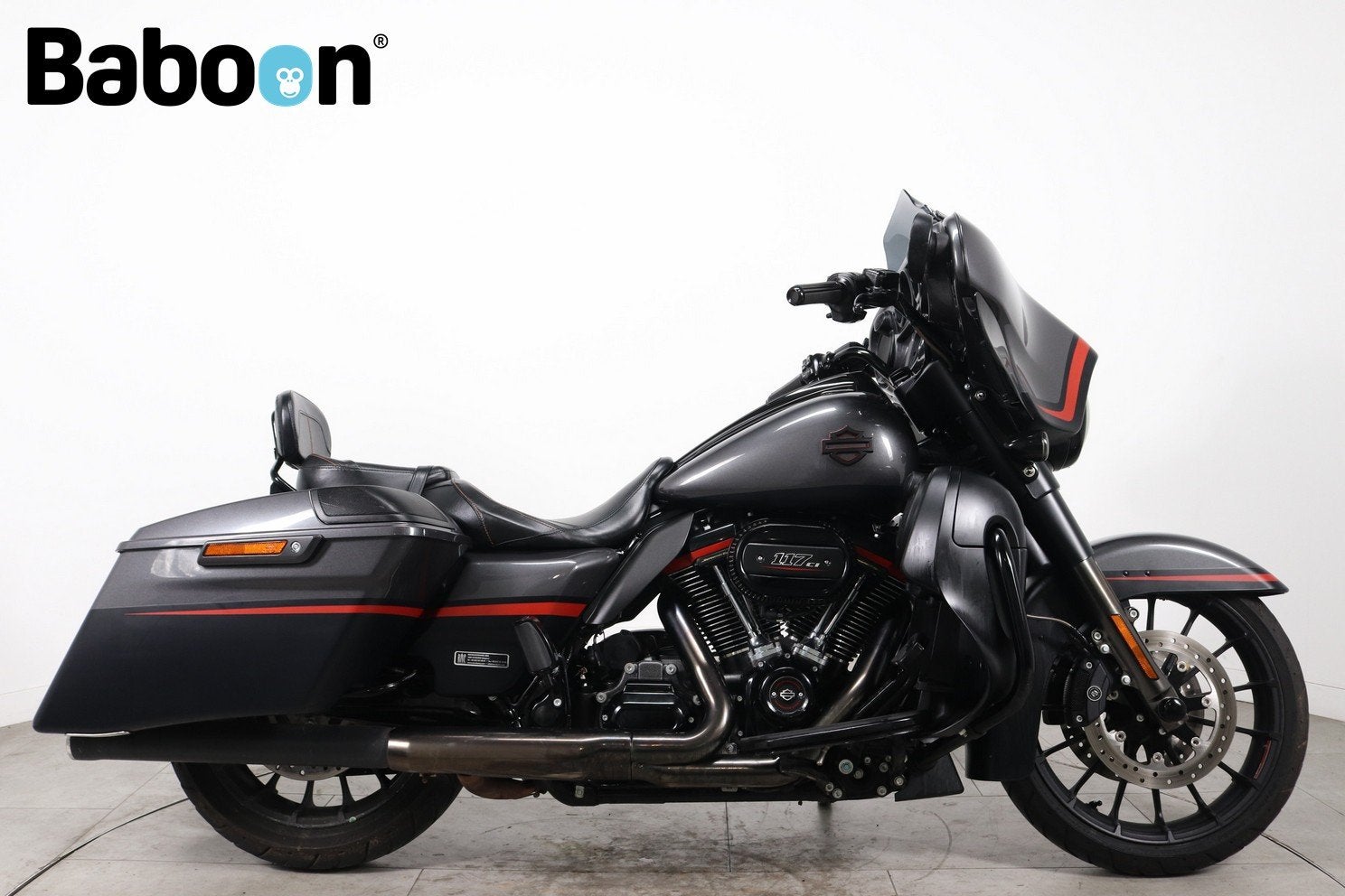 Harley-Davidson FLHXSE CVO Street Glide 117 (bj 2018), Chopper, Bedrijf, ABS