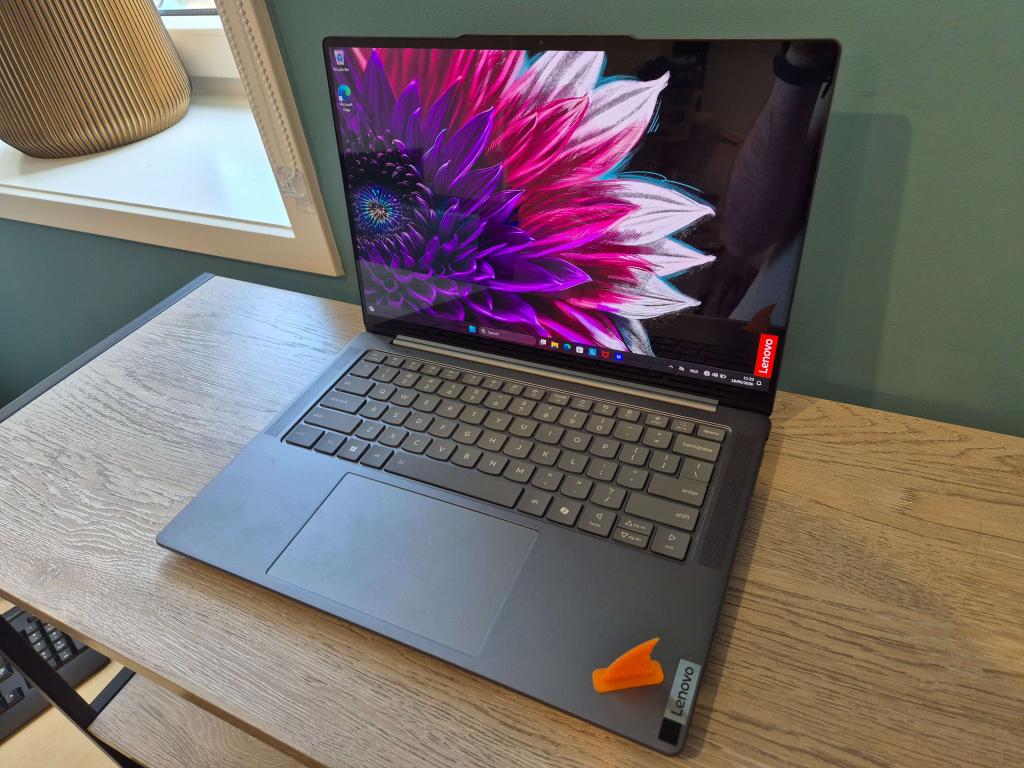 Lenovo Yoga Pro 7 | Ultra 9 185H, RTX 4060, 32GB, 1TB, OLED, Computers en Software, Windows Laptops, Niet ingevuld, Met videokaart