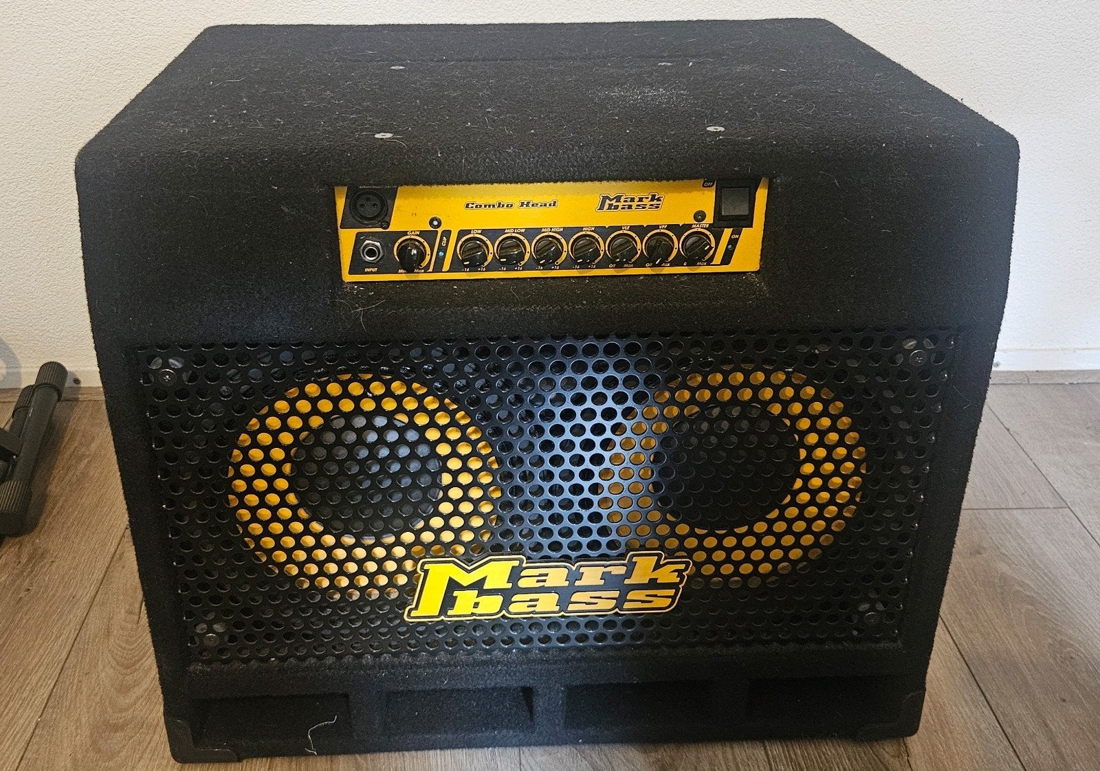 Markbass CMD 102P Bascombo, Muziek en Instrumenten, Versterkers | Bas en Gitaar, Ophalen, Gebruikt, Basgitaar, 100 watt of meer