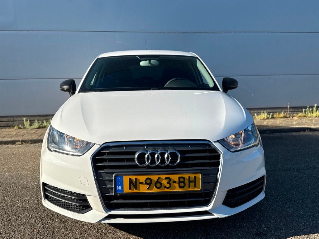 Audi A1 Sportback 1.6 TDI Sport 5D (bj 2016) EURO6|AUTOMAAT|, Auto's, Audi, Stof, Euro 6, 4 cilinders, 4 stoelen
