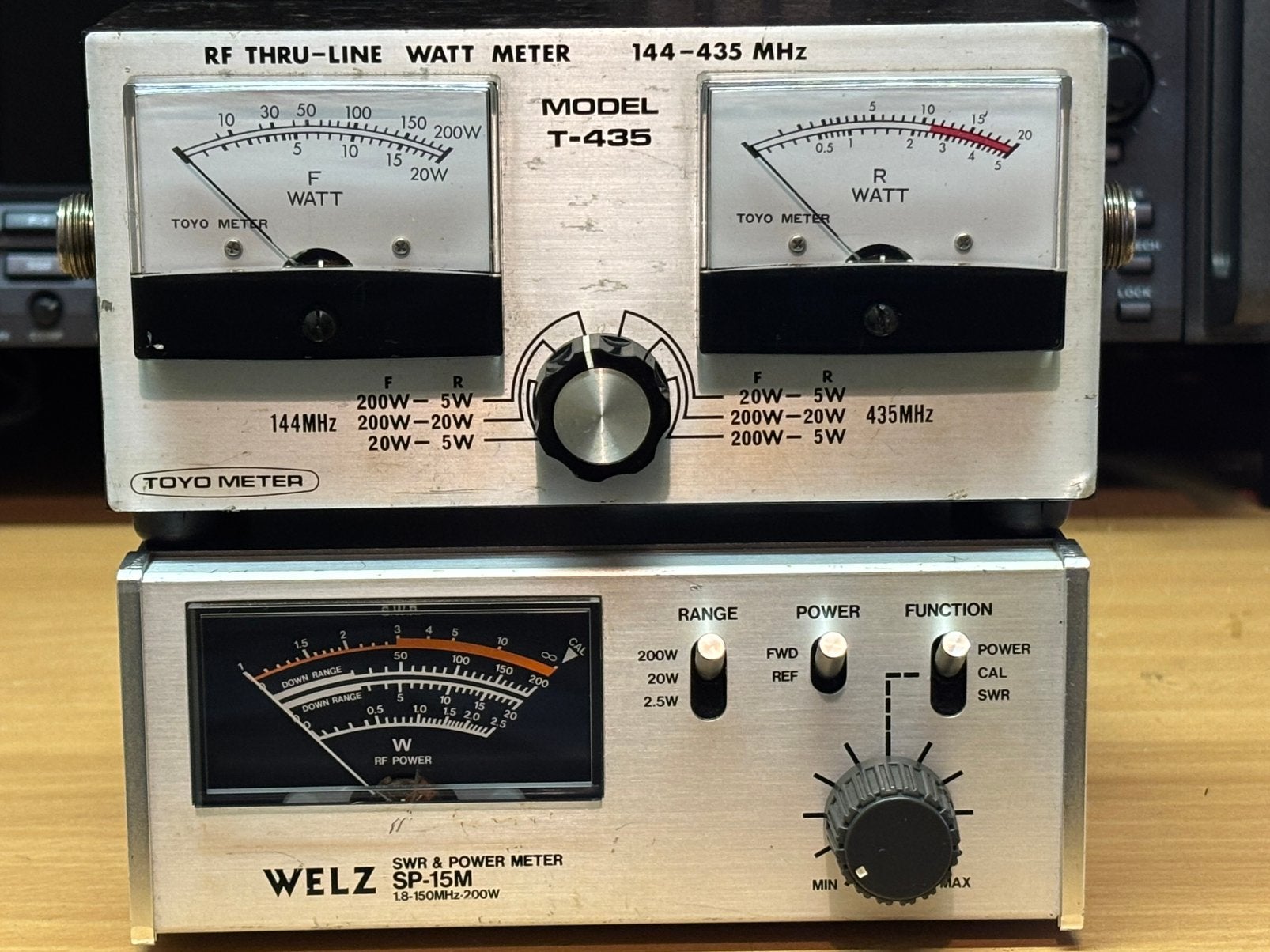 2M/70cm Watt meter en Welz SP-15M 1.8 tot 150MHz SWR/PWR mtr, Ophalen of Verzenden, Gebruikt