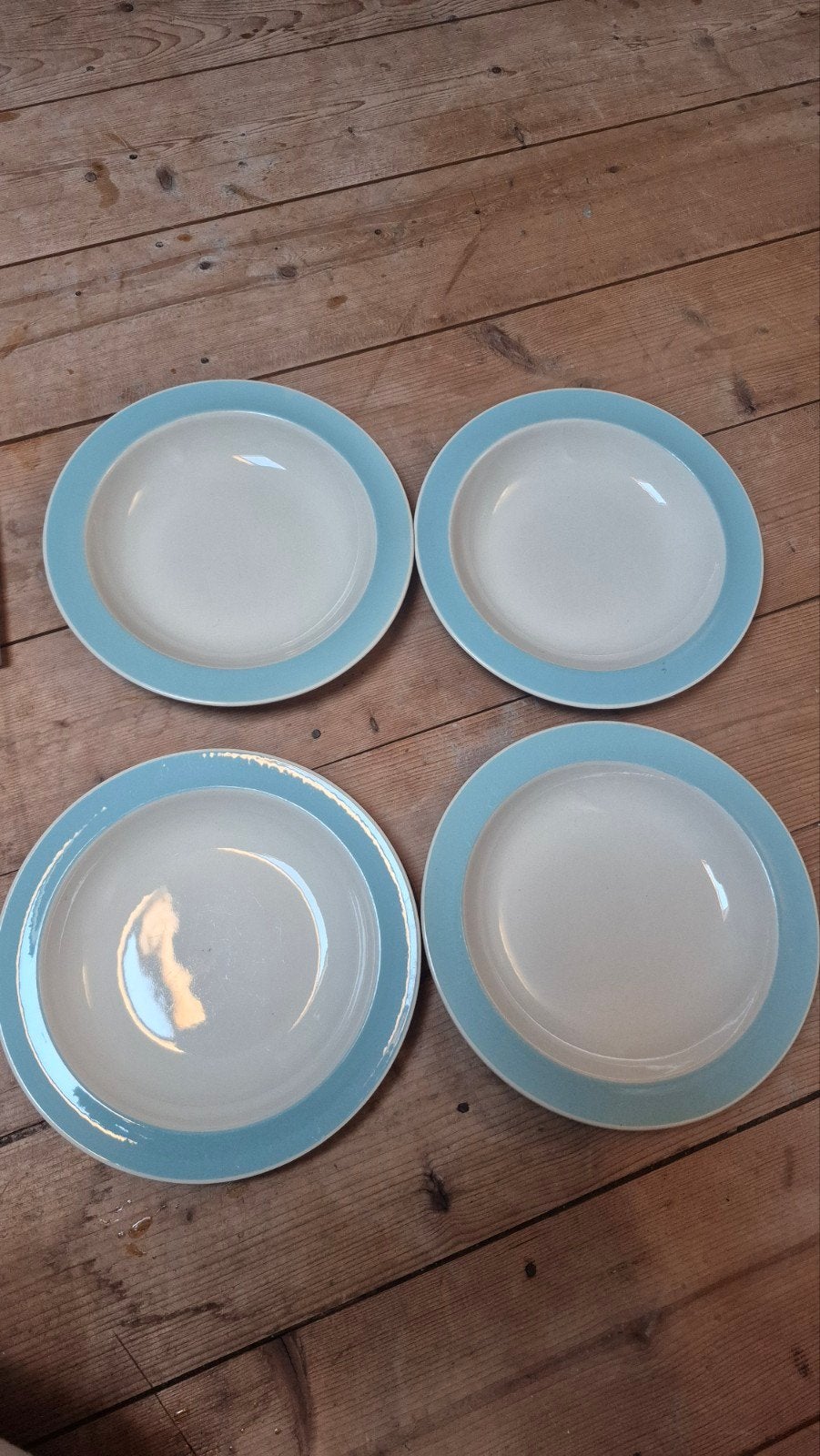 4 nette kleine diepe borden - Boch Freres Belgium, Antiek en Kunst, Antiek | Servies los, Ophalen