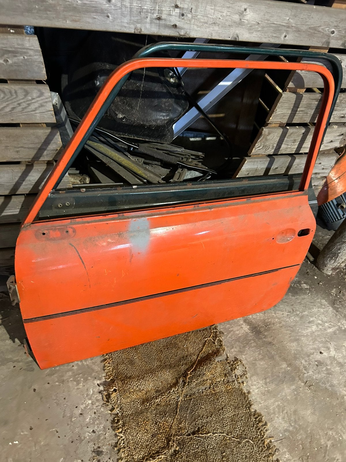 Zeer nette en harde deur Classic Mini, Ophalen, Voor, Mini, Deur