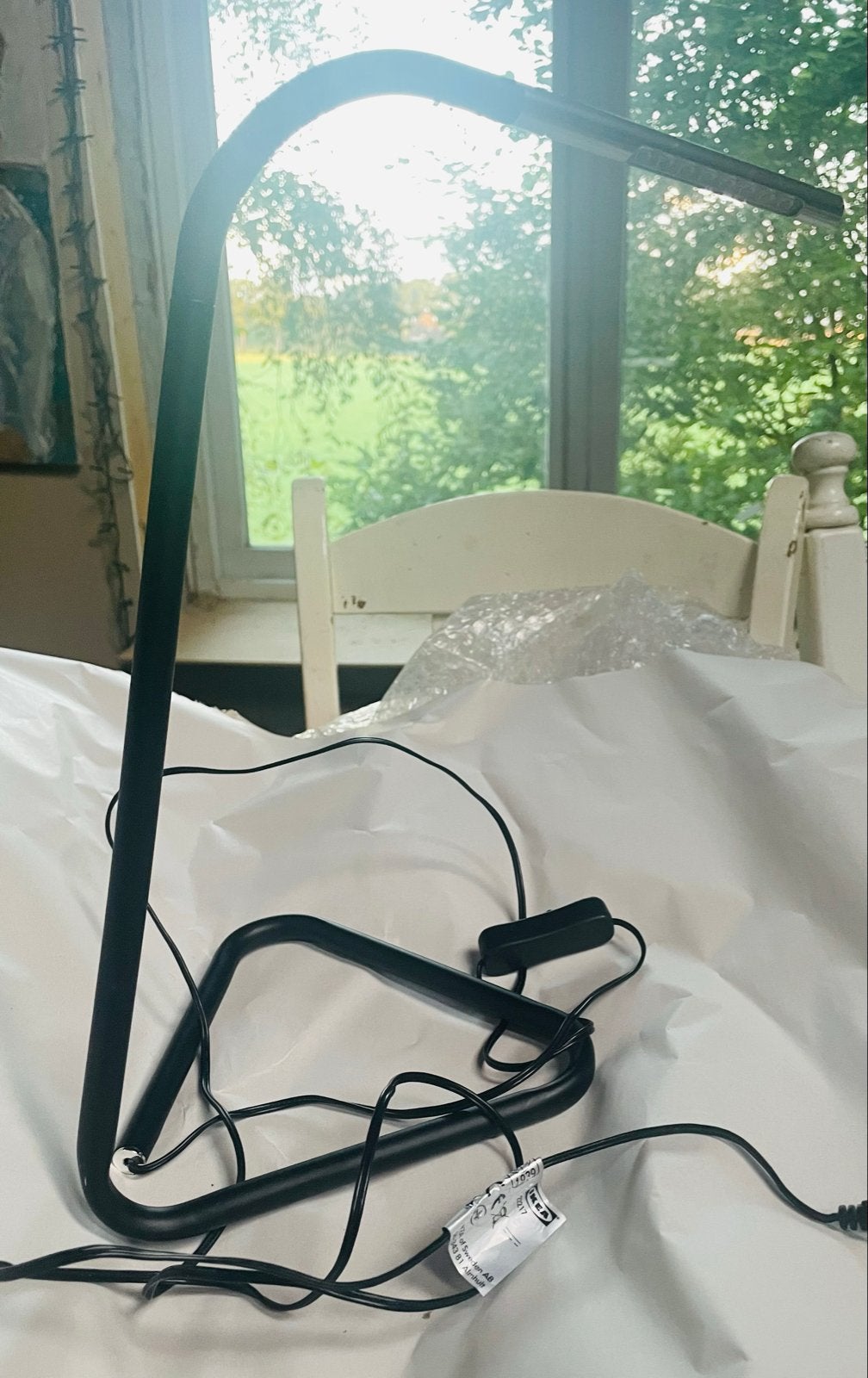 IKEA LED bureaulamp / leeslamp - Zo goed als nieuw, Metaal, Zwart, USB-aansluiting, Zo goed als nieuw