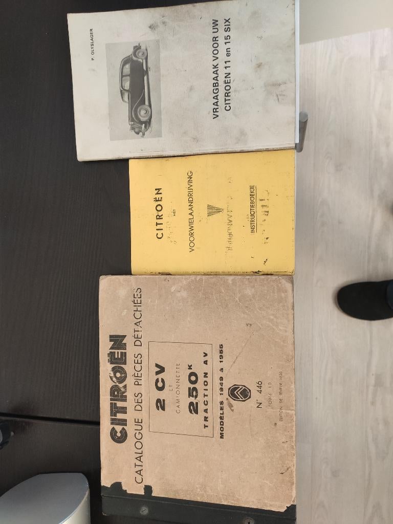 Werkplaats boekjes oldtimer Citroen Traction+ 2 CV 250 K, Ophalen