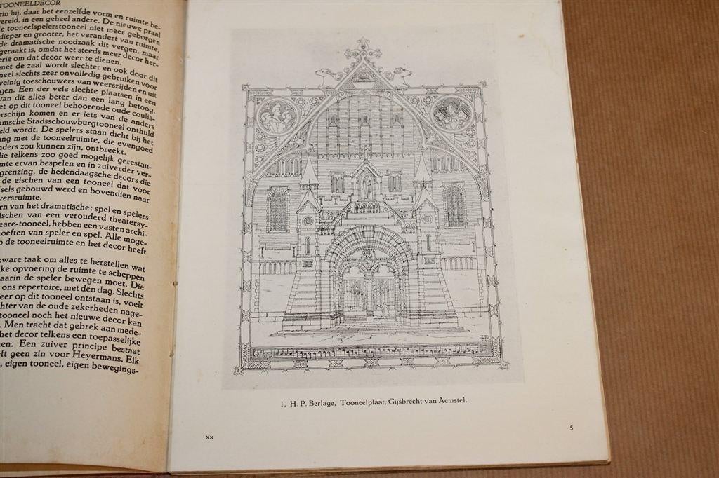 Het Toneeldecor — Werumeus Buning, Antiek 1923, Ophalen of Verzenden, Gelezen, Cabaret