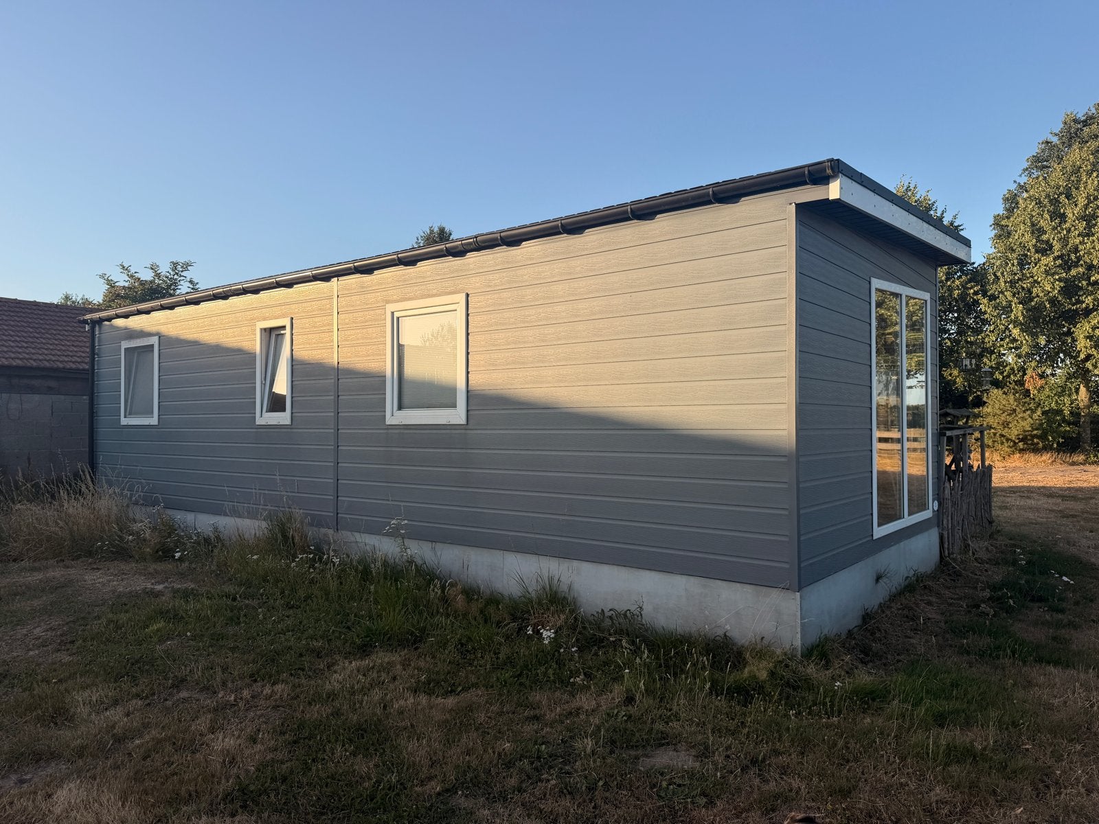 Nette en ruime Chalet op wielen - Ideaal als zorg- of recre, Caravans en Kamperen, Stacaravans, Tot en met 4