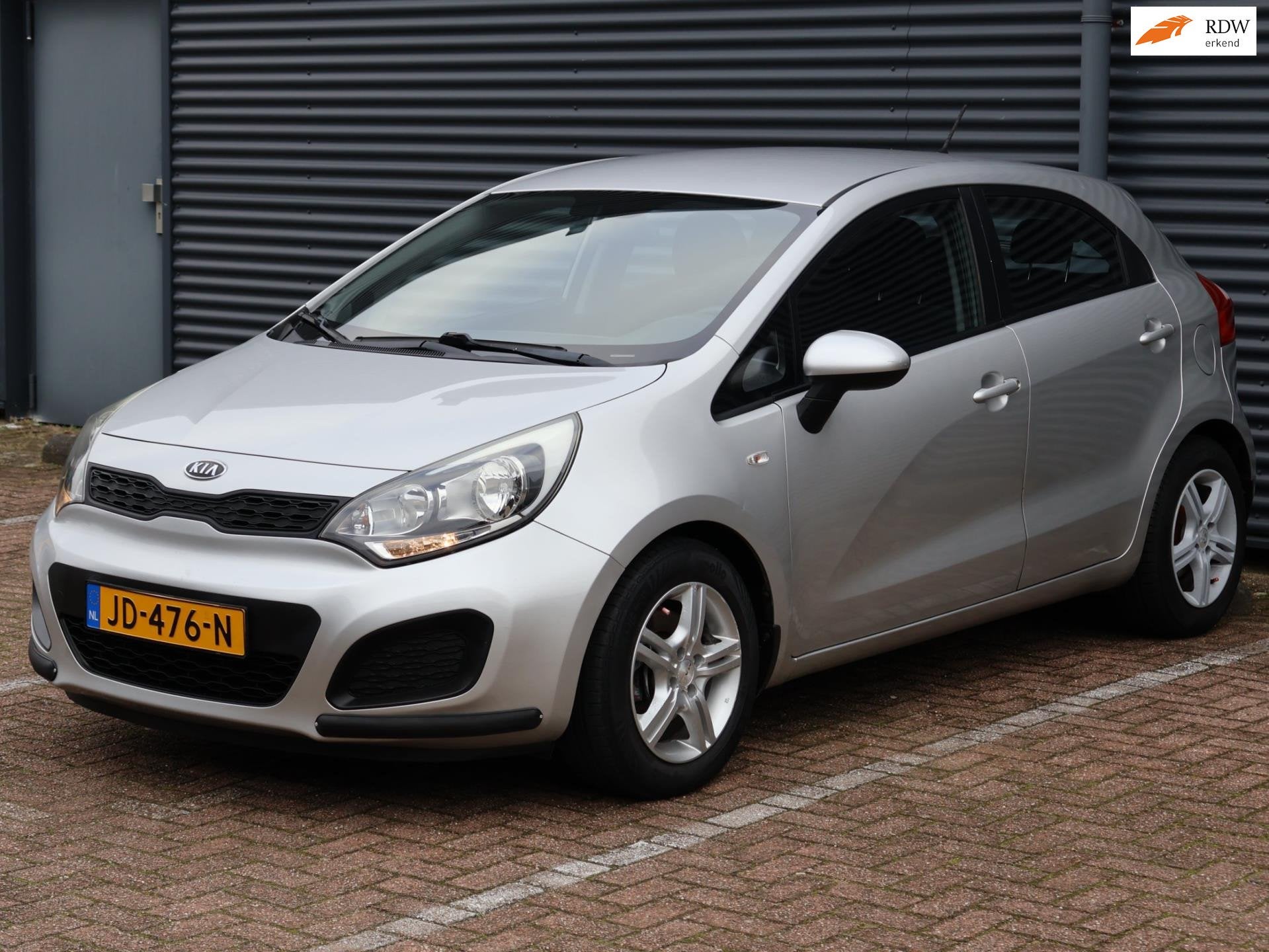 Kia Rio 1.2 CVVT|Carplay|Camera|Nwe. Koppeling|LMV, Auto's, Euro 5, Zwart, 4 cilinders, Bedrijf