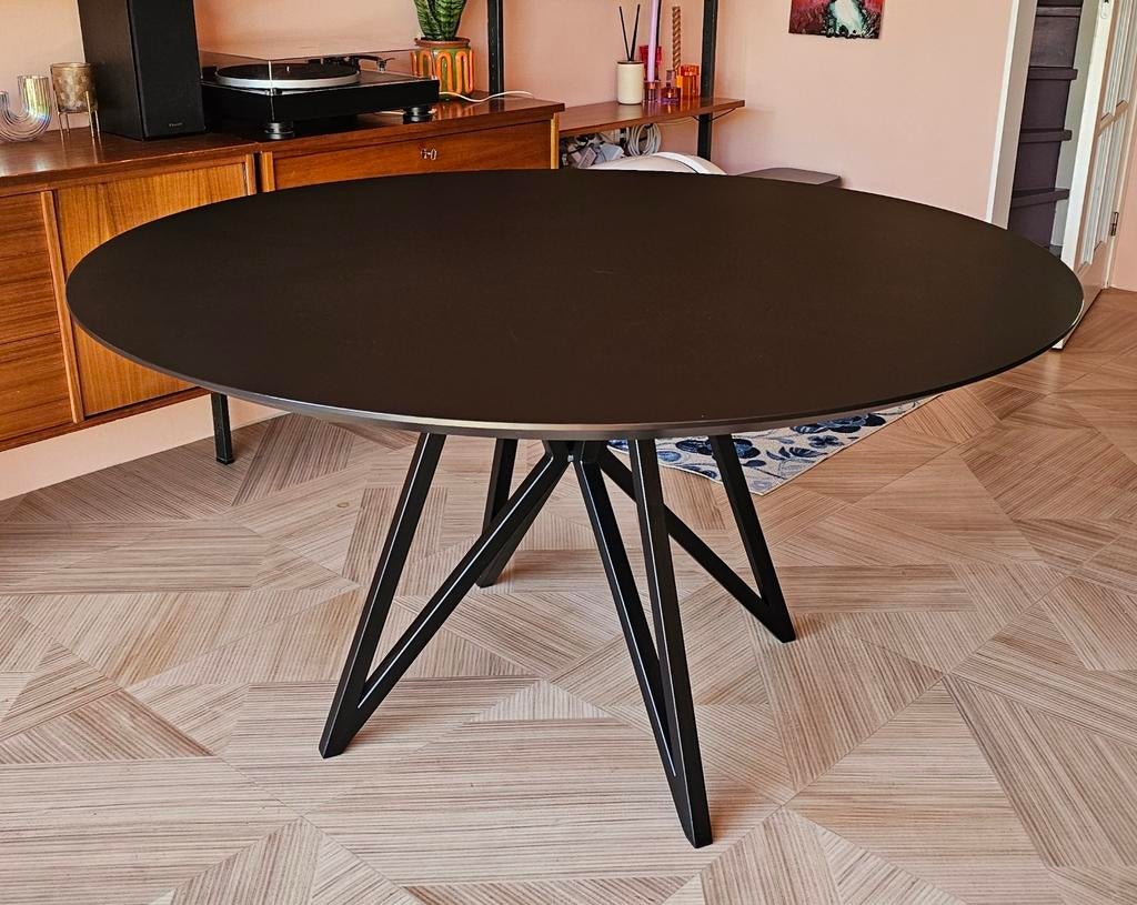 Studio Henk Zwarte Ronde Eettafel 140 cm HPL Fenix, Ophalen, Kunststof, Design, Rond