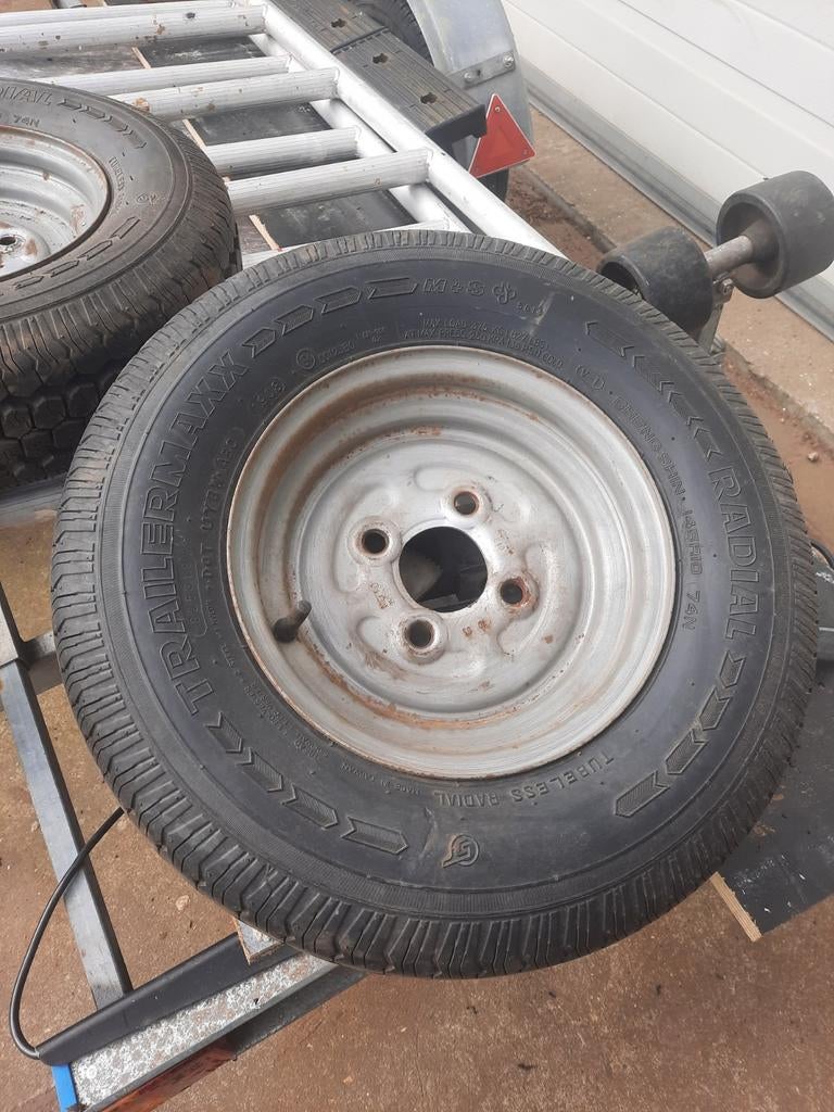 Twee TrailerMaxx banden met velg, Ophalen of Verzenden