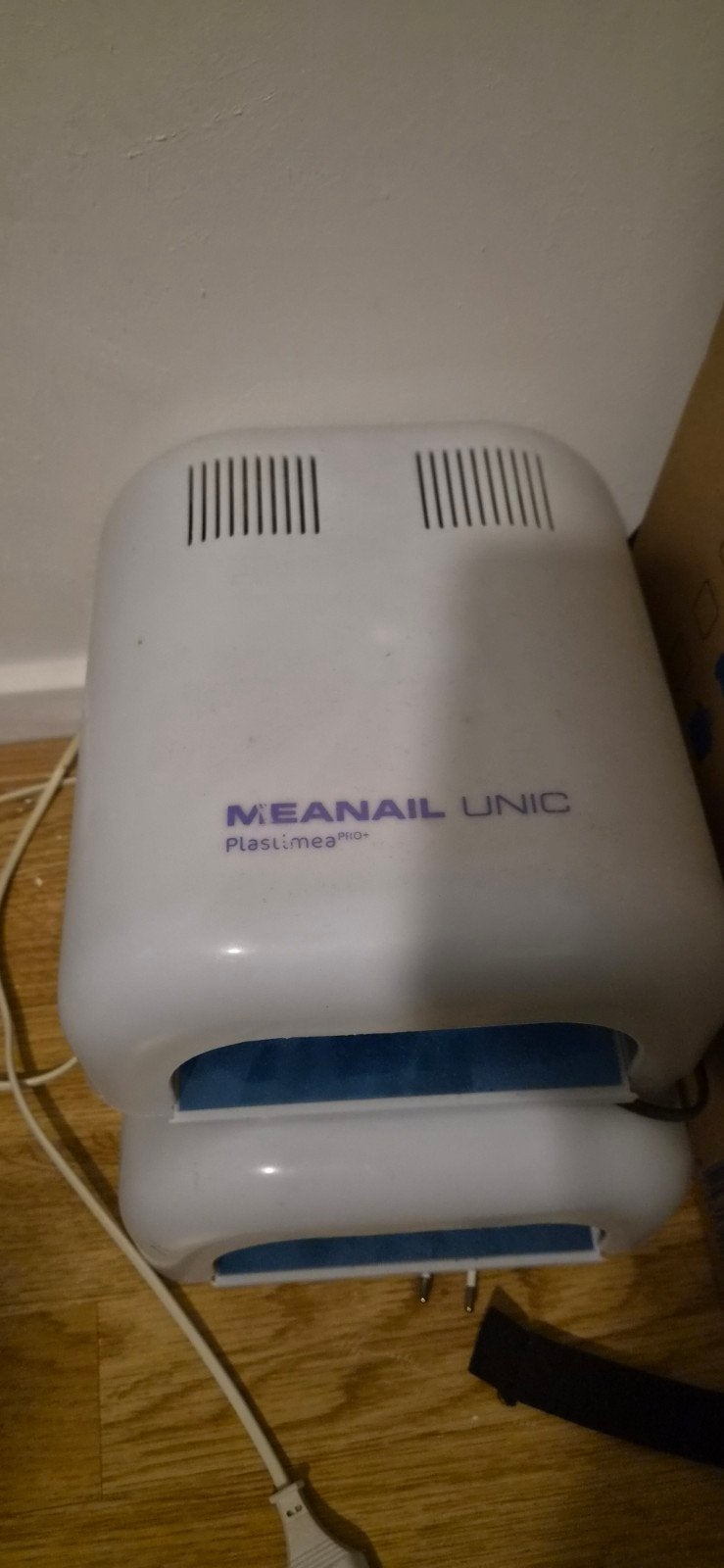 MEANNAIL UNIC UV Nagellamp - Perfect voor Gelnagels, Ophalen of Verzenden, Gebruikt, Overige typen