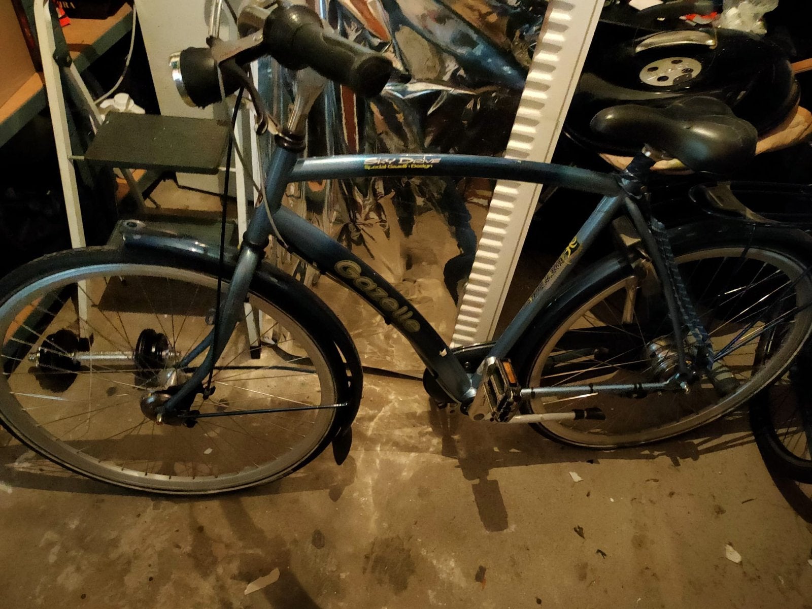 Gazelle fiets met slot, Fietsen en Brommers, Fietsen | Dames | Damesfietsen, Ophalen, Velgrem, Versnellingen, Gazelle