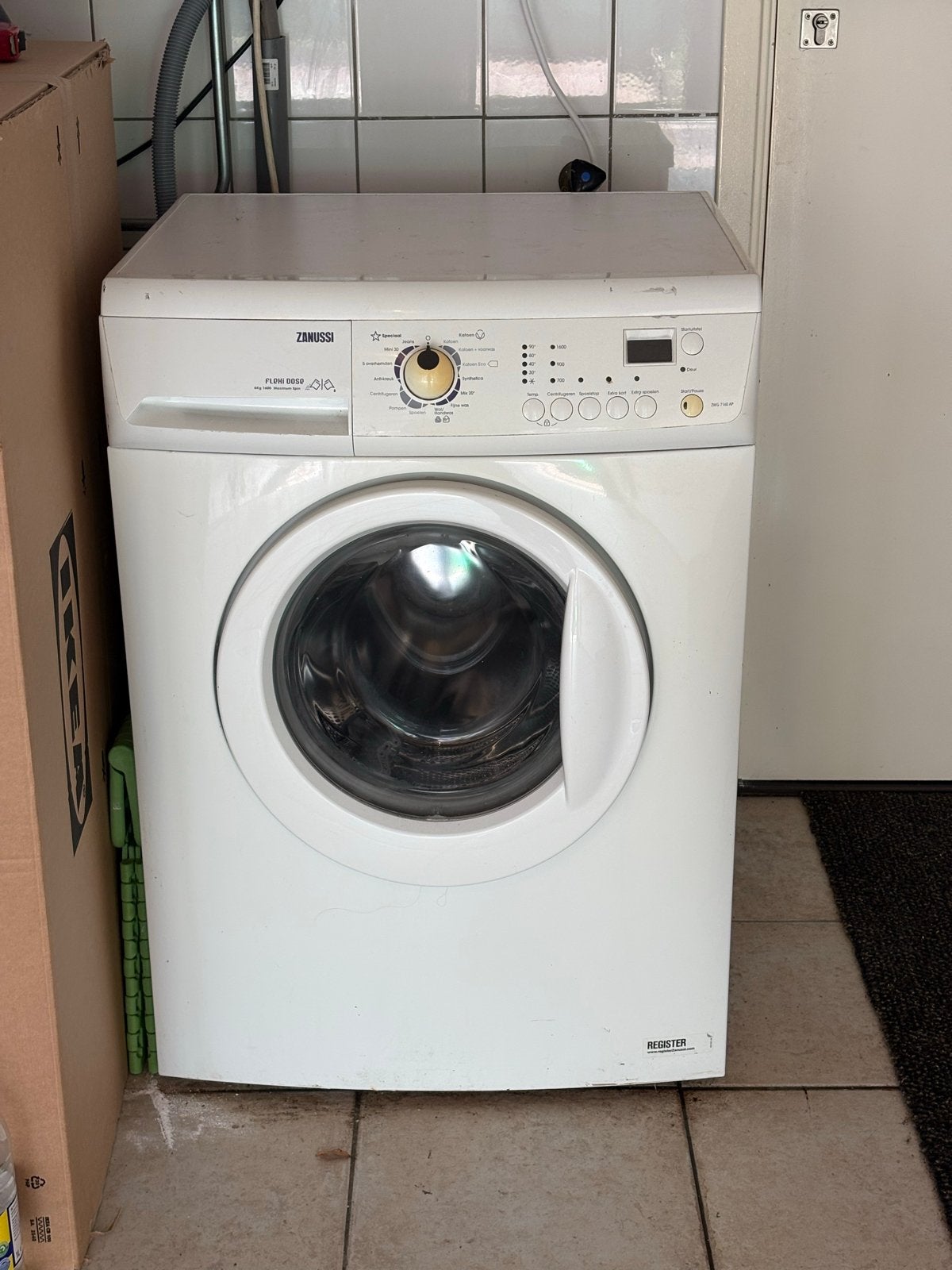 Zanussi Flexi Dose Wasmachine 6 kg, 1600 toeren, Witgoed en Apparatuur, Ophalen, 6 tot 8 kg, Gebruikt, 1600 toeren of meer