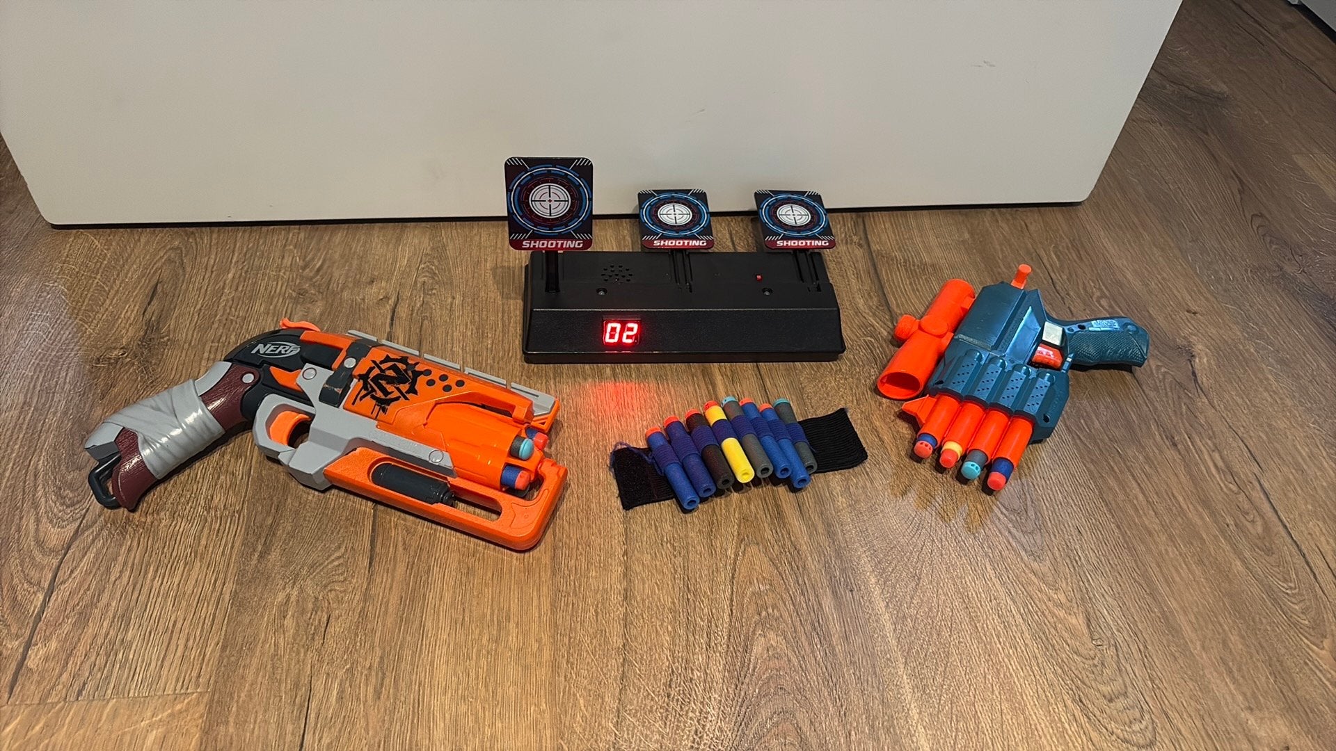 Nerf set met 2 nerfguns, schietschijf en veel pijltjes, Ophalen