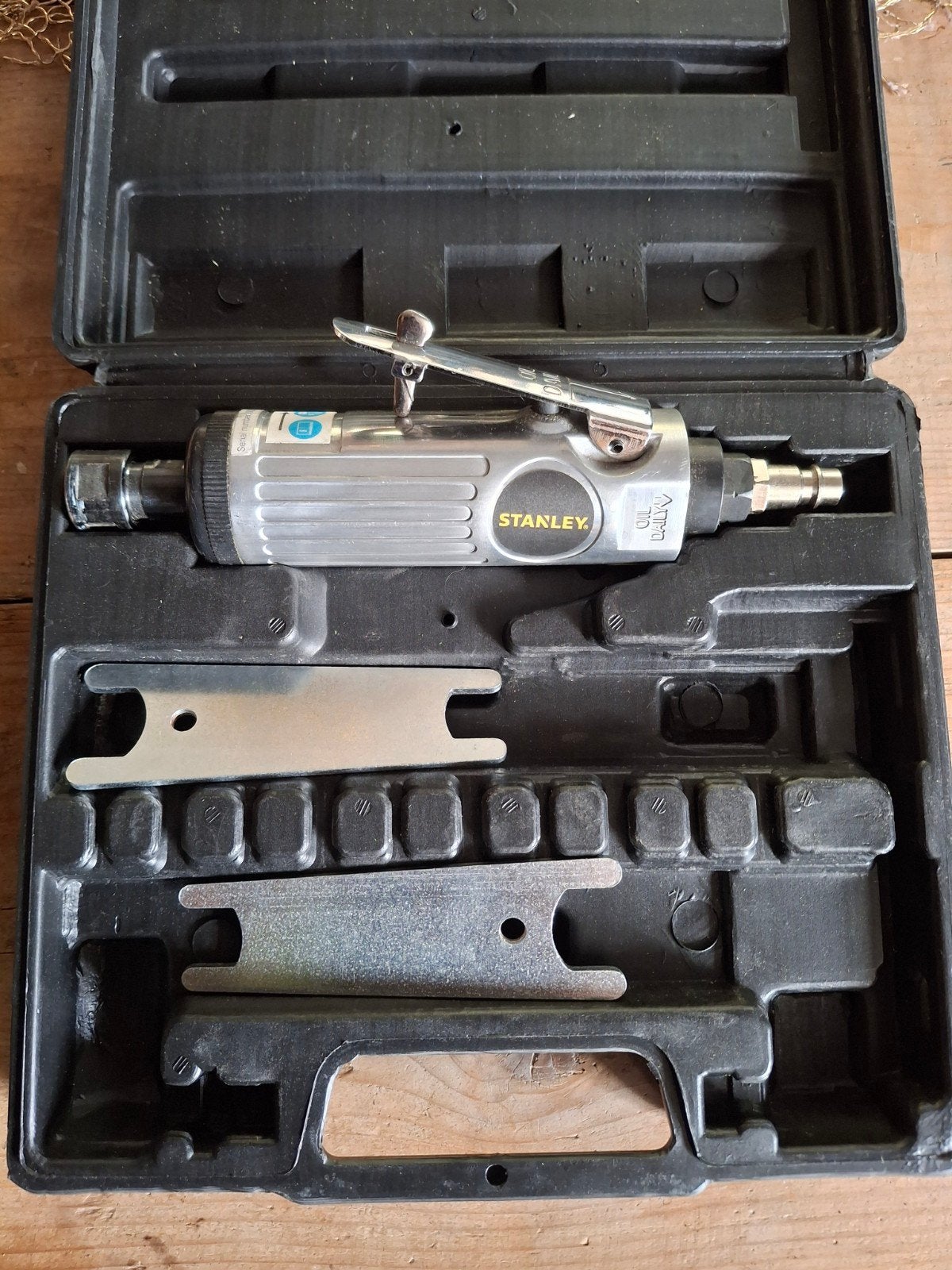 Stanley pneumatische slijpmachine in koffer, Ophalen of Verzenden, Gebruikt, Haakse slijper, Stanley
