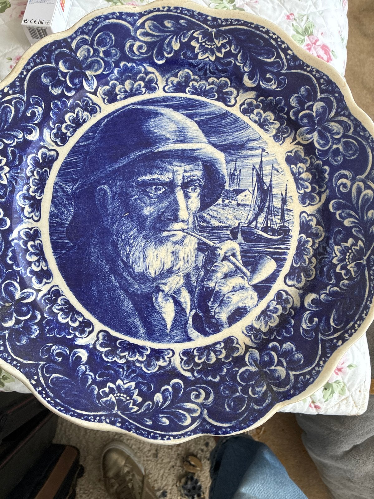 Vintage Boch Frères Wandbord - Visserman met Pijp, Ophalen of Verzenden