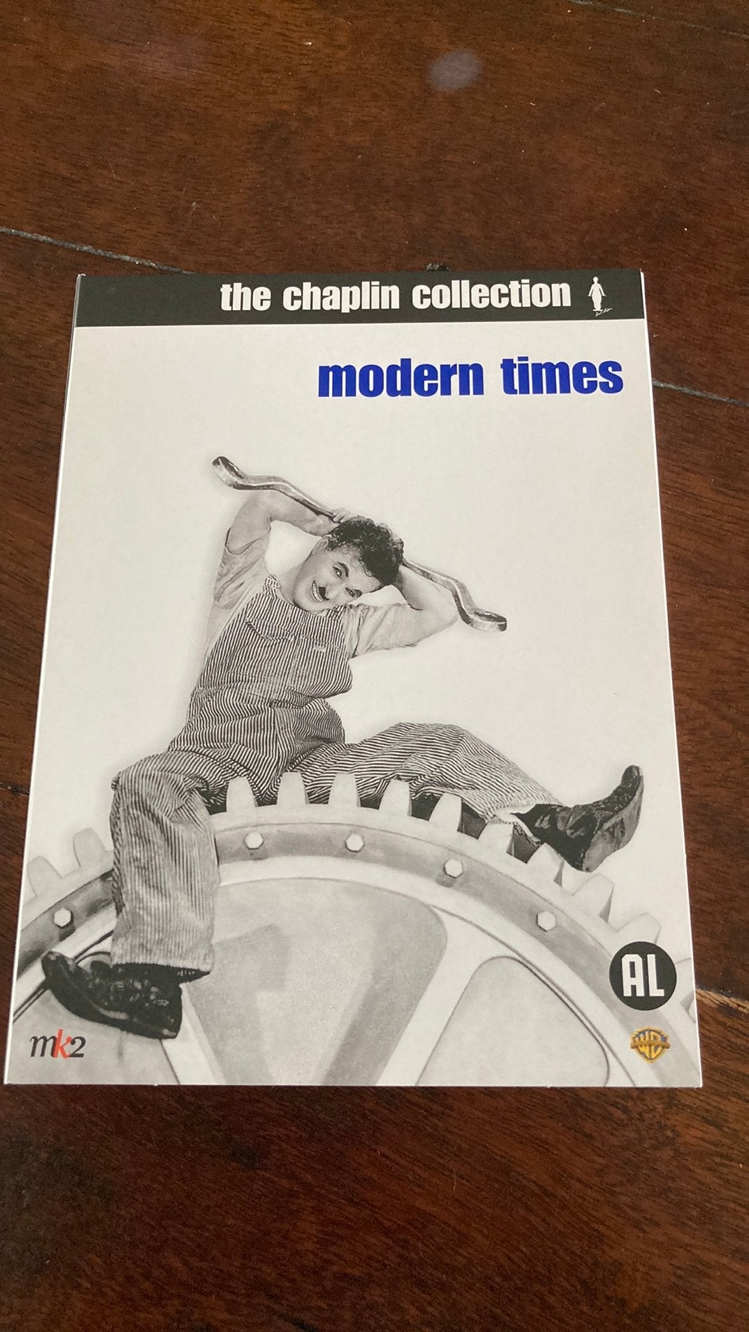DVD The Chaplin collection Modern times, Alle leeftijden, Ophalen of Verzenden, Zo goed als nieuw