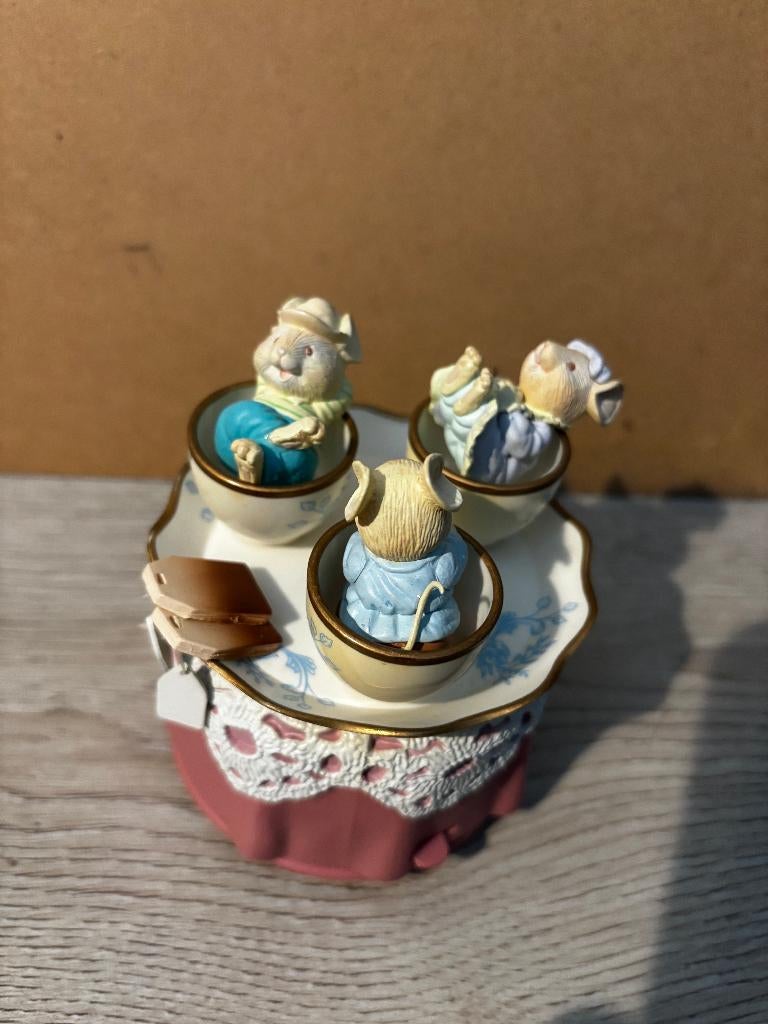 Enesco Speeldoos PAR-TEA, Ophalen, Zo goed als nieuw