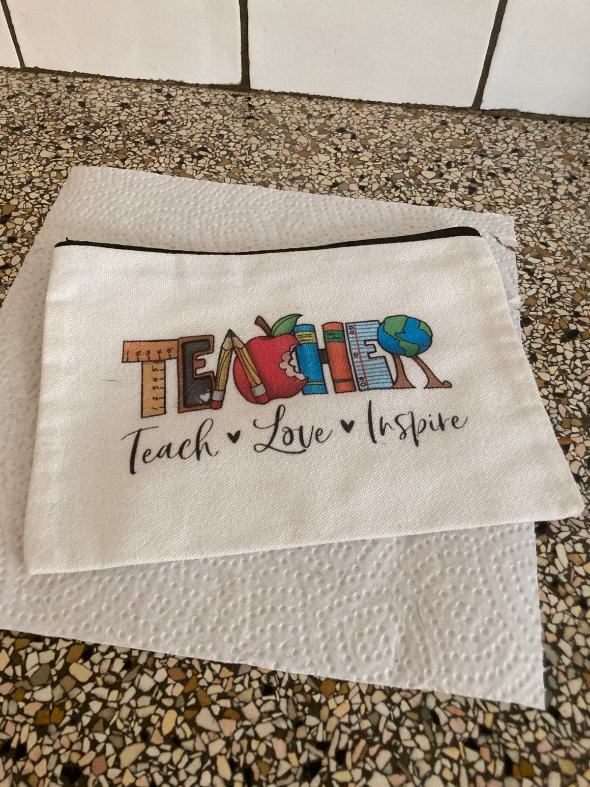 Leuke etui, Ophalen of Verzenden, Zo goed als nieuw