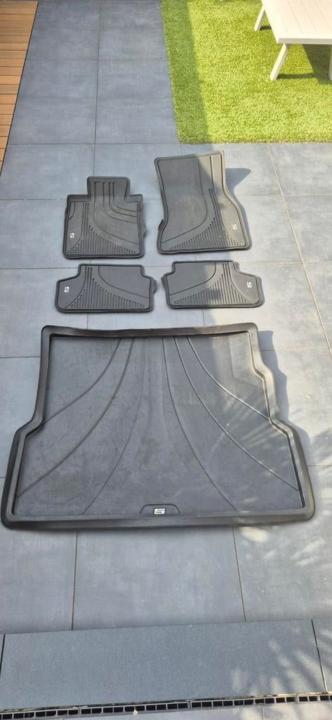 BMW 5 Serie G30/G31 Rubberen Mattenset & Kofferbakmat, Ophalen, Zo goed als nieuw