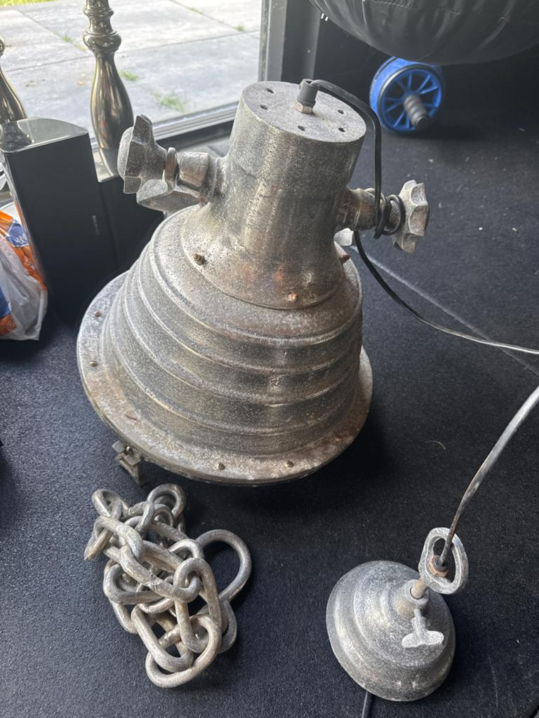 Industriële hanglamp - robuust en uniek design, Ophalen
