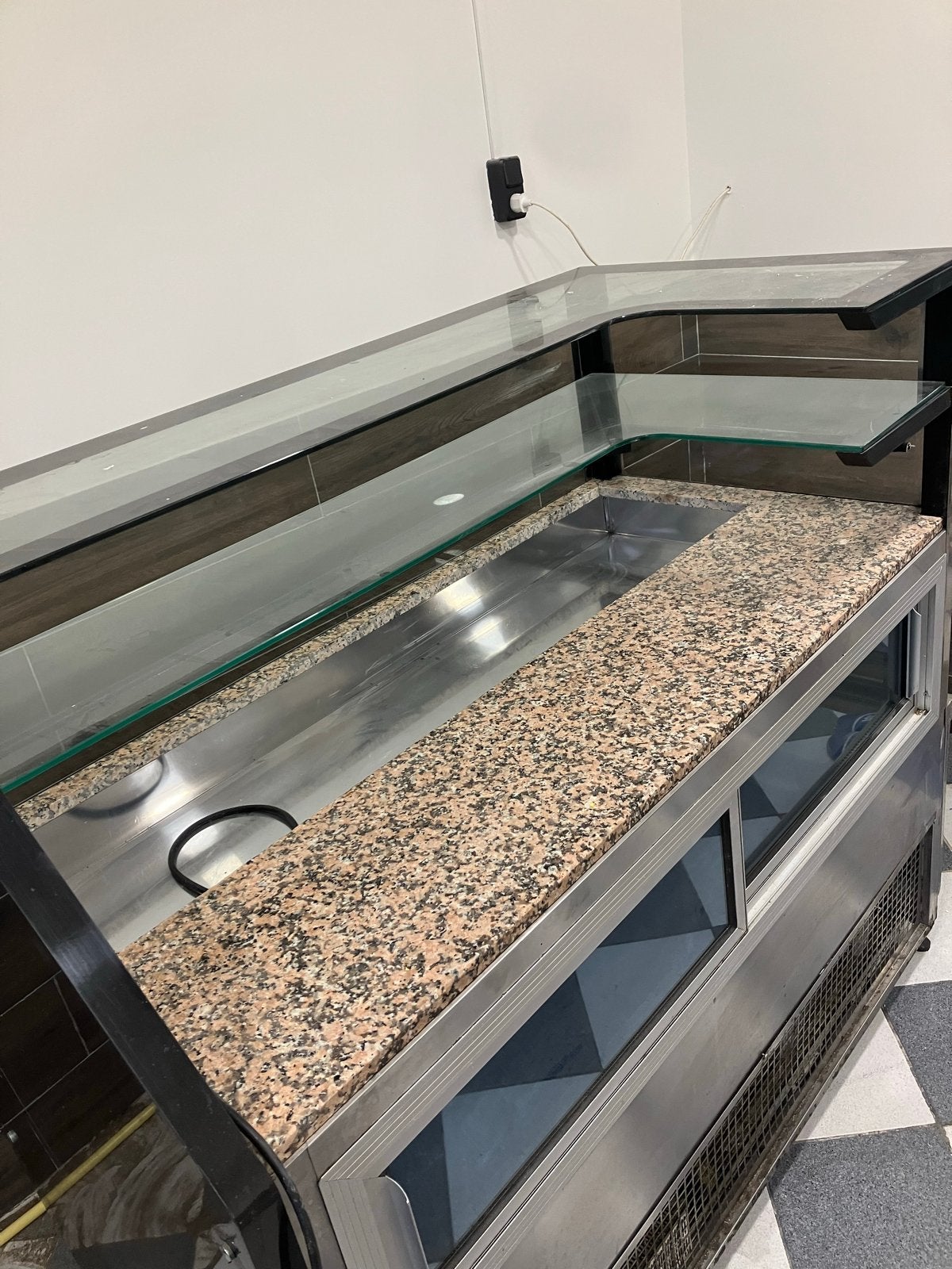 Gekoelde vitrine met granieten blad, Ophalen, Gebruikt, Koelen en Vriezen