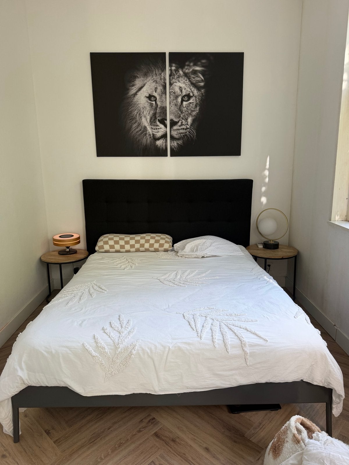 Tweepersoonsbed met zwart hoofdbord en metalen frame, Ophalen, Gebruikt, Zwart, Tweepersoons