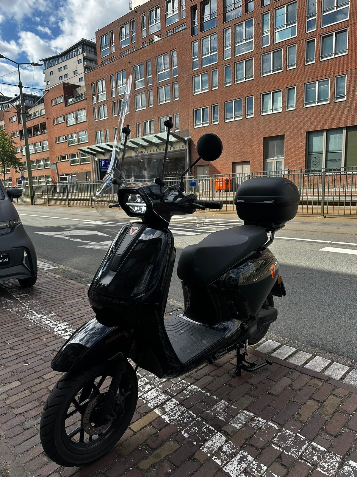 YADEA OWIN 25 KM/U ELEKTRISCH 2026 | 1.210 km Nette Occasion, Fietsen en Brommers, Snorfietsen en Snorscooters, Overige merken