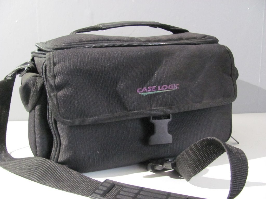 grote cameratas van Case Logic 30x15x15cm, Schouderband, Ophalen of Verzenden, Zo goed als nieuw, Zwart