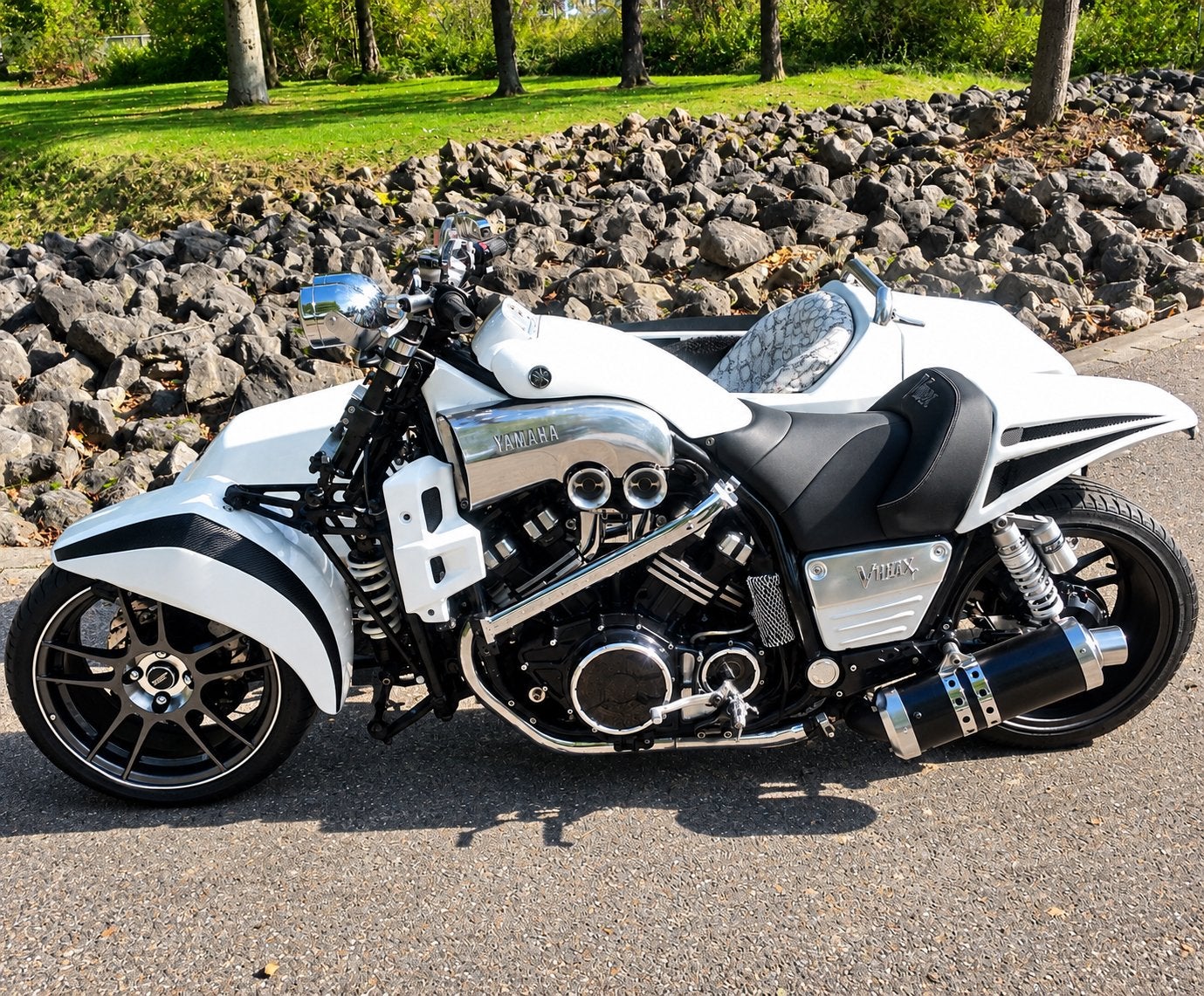 Yamaha V-Max 1200 Lefèvre-zijspan, 1200 cc