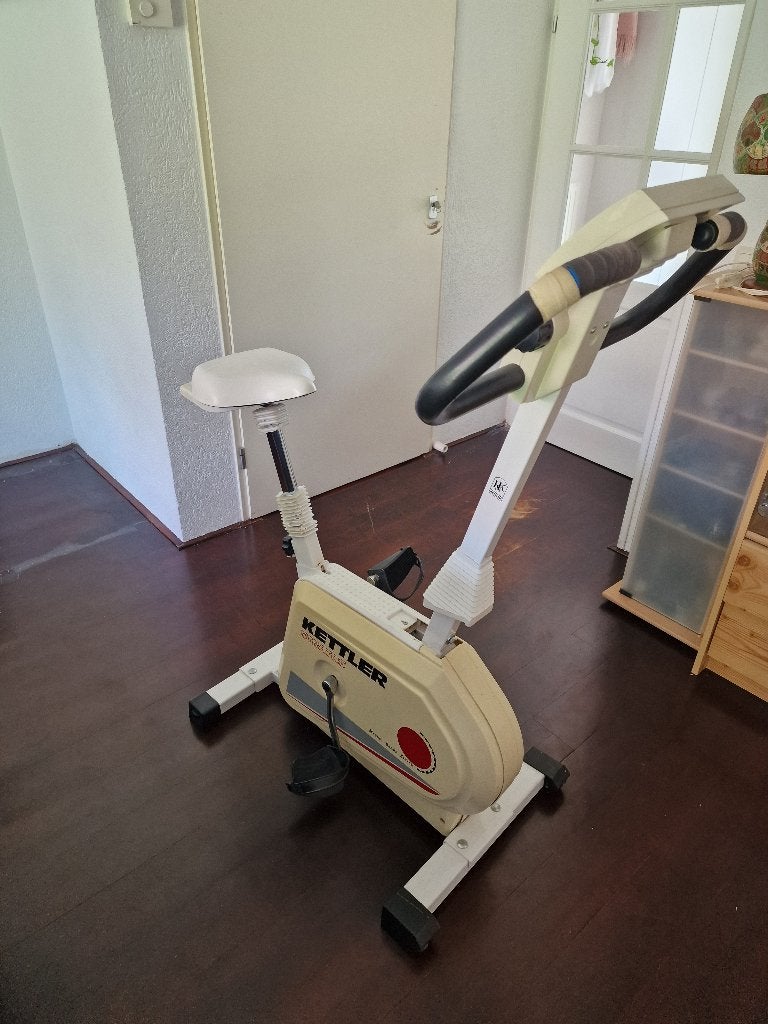 Kettler Stratos hometrainer, Ophalen, Kunststof, Gebruikt, Benen