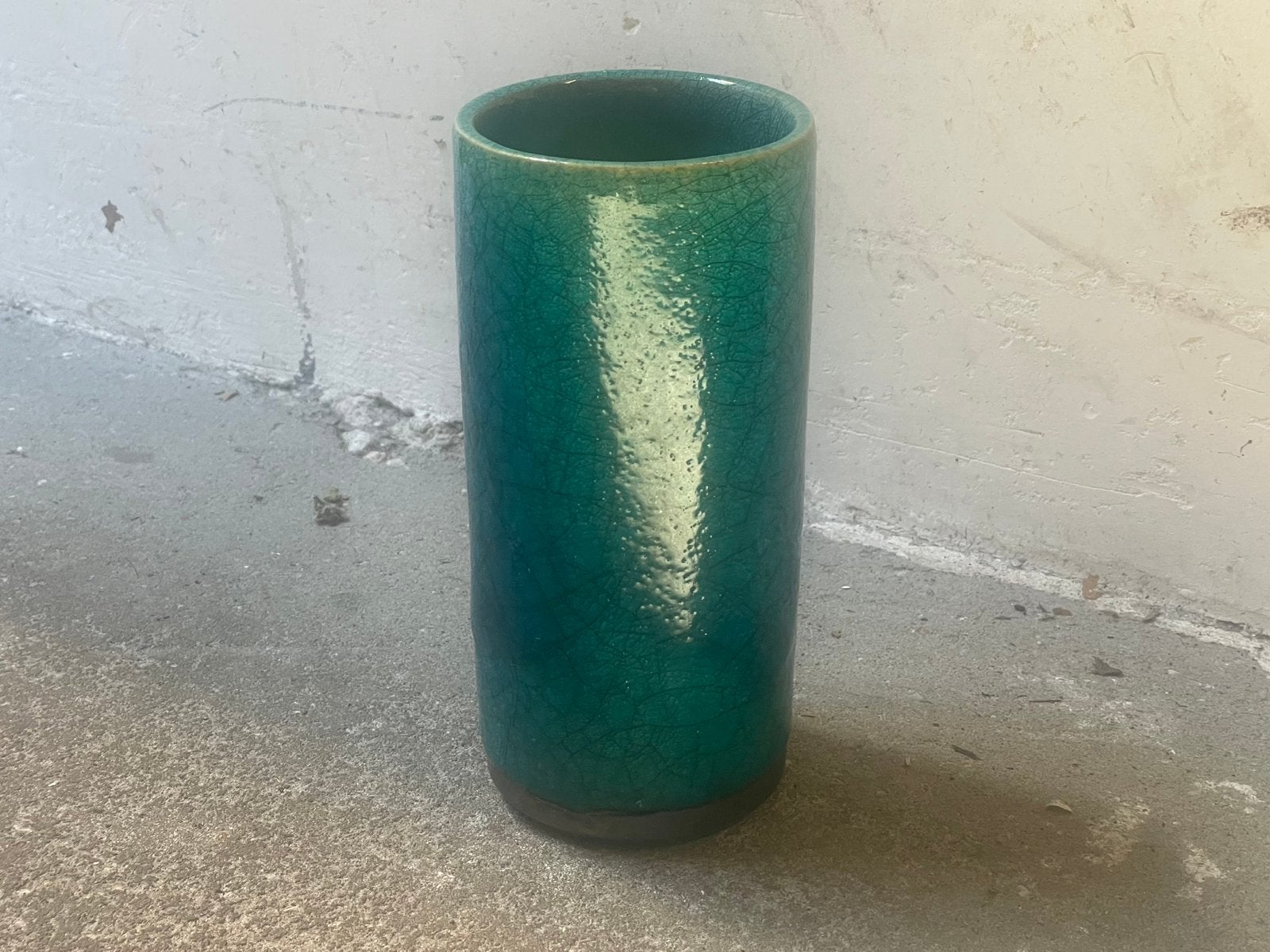 Pieter Groeneveldt: turquoise raku buisvaas '104' 21,5 cm, Ophalen of Verzenden