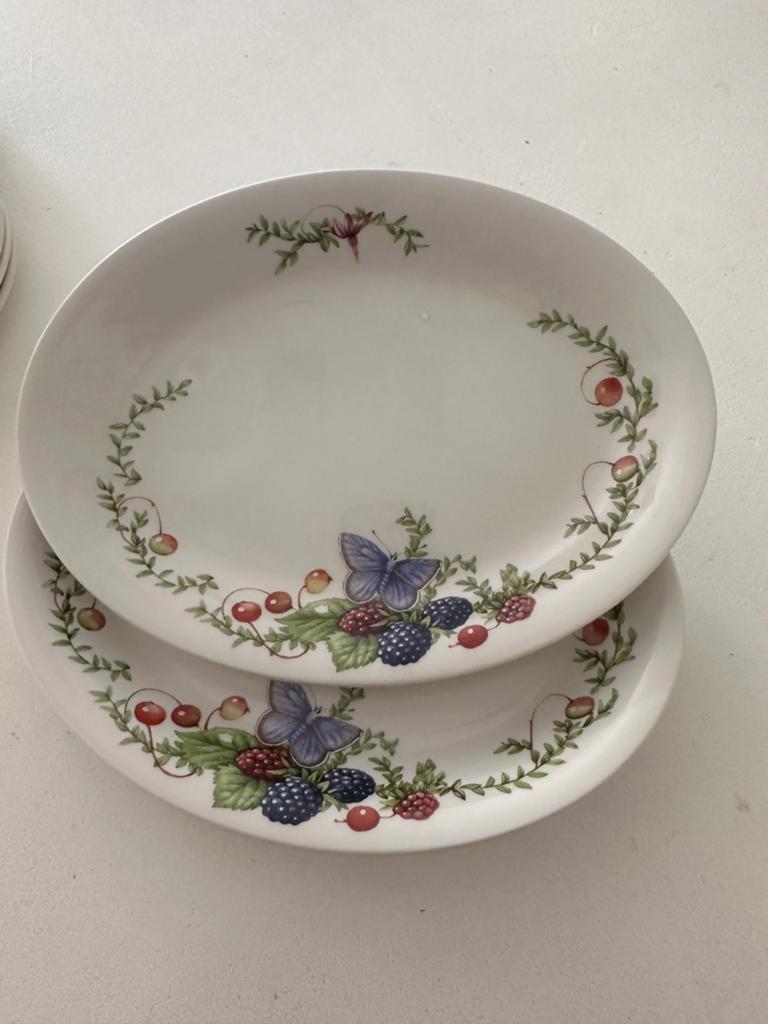 Libelle Marjolein Bastin J&G Meakin servies serveerborden, Antiek en Kunst, Antiek | Servies los, Ophalen of Verzenden