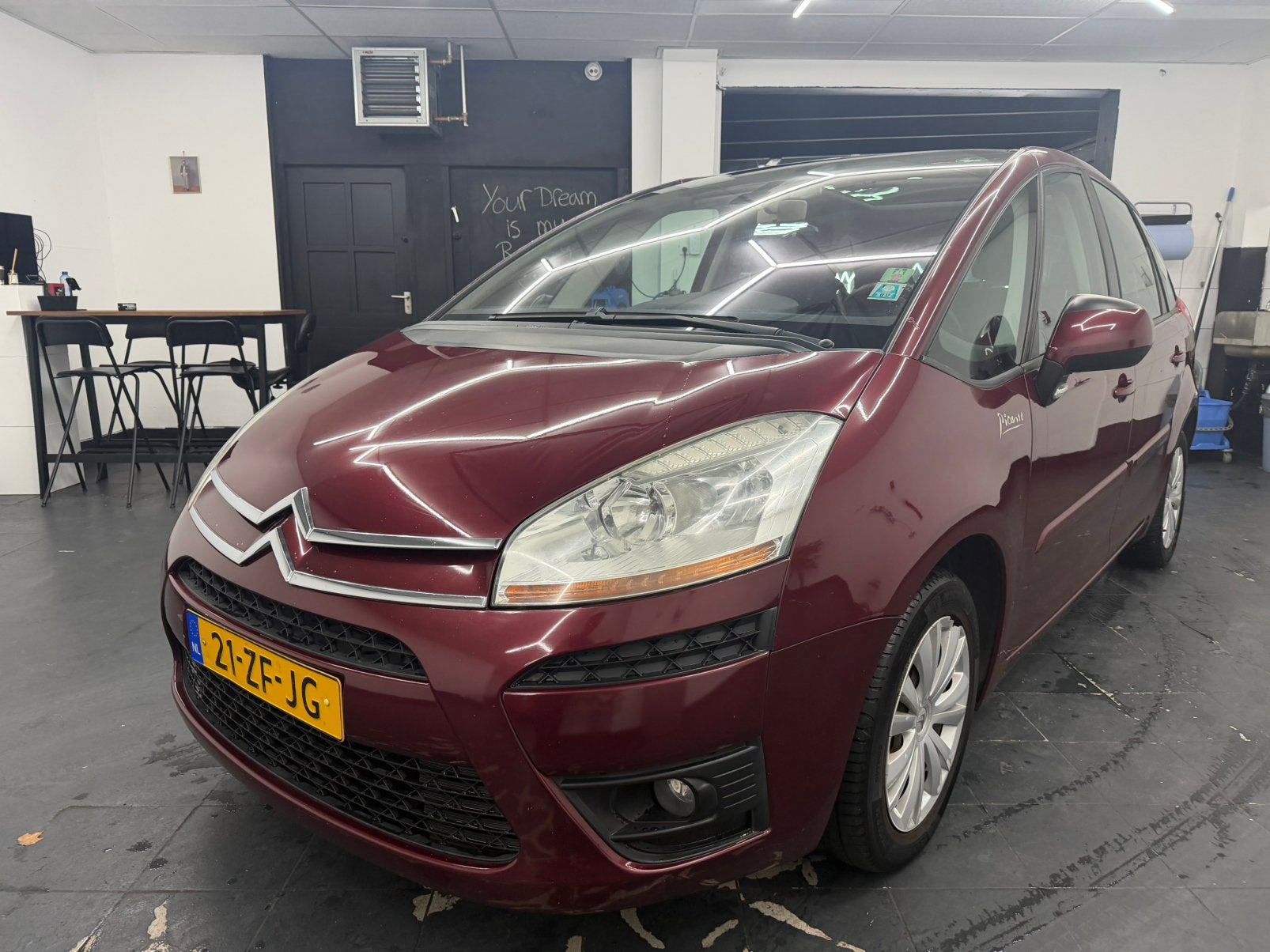 Citroën C4 2.0 16V AUTOMAAT 2008 dealer onderhouden, Auto's, 4 cilinders, Bedrijf, 1527 kg, 84 €/maand