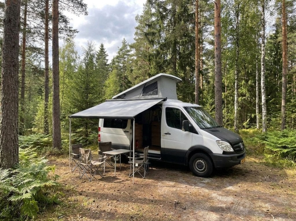 Mercedes Sprinter 316 camper - 4 personen, Chemisch toilet, Buscamper of Camperbus, Particulier, Mercedes