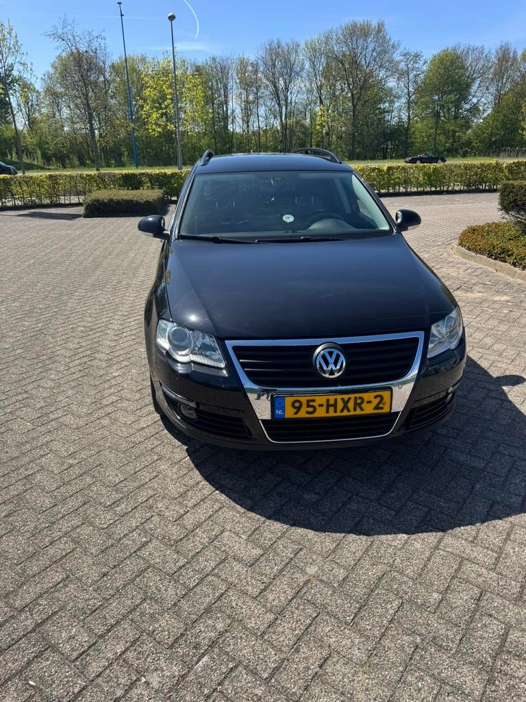 Volkswagen Passat 1.8 Tfsi 118KW Variant AUT 2009 Zwart, Auto's, Volkswagen, Stof, Zwart, 4 cilinders, 160 pk