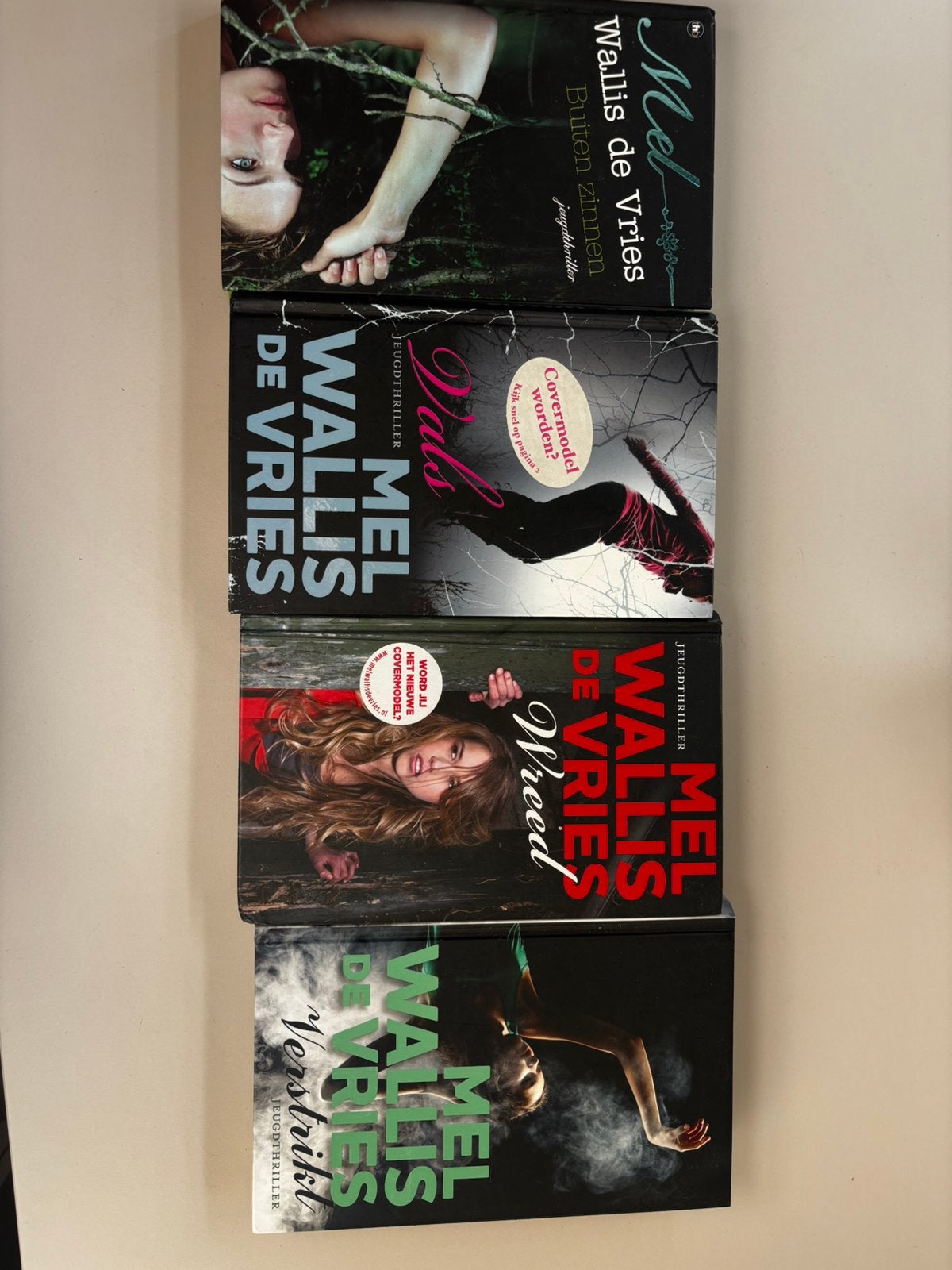 Mel Wallis de Vries boeken, Verzenden, Zo goed als nieuw, Nederland