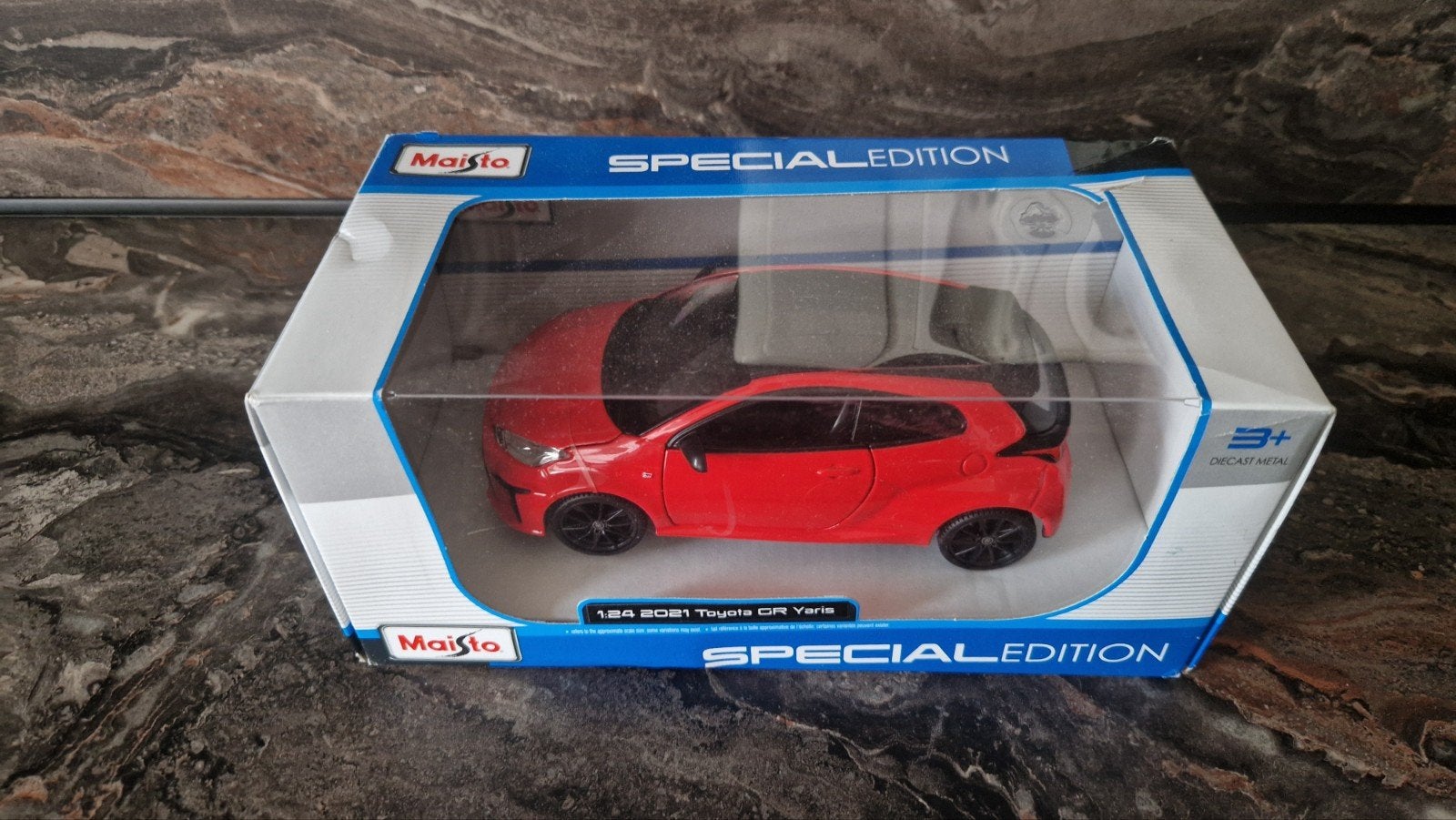 Maisto Special Edition 2021 Toyota GR Yaris 1:24 - Nieuw, Overige merken, Auto, Nieuw, Ophalen of Verzenden