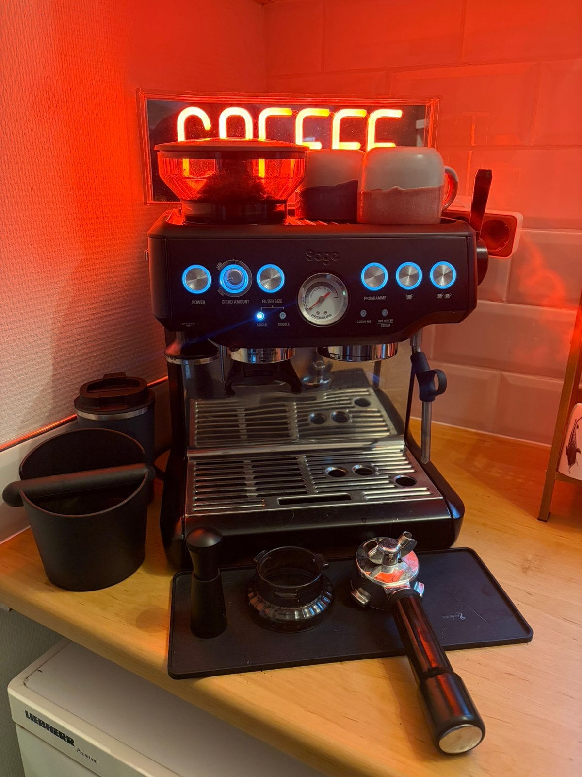 Sage koffieapparaat matzwart, Ophalen, Espresso apparaat, Koffiebonen, Zo goed als nieuw