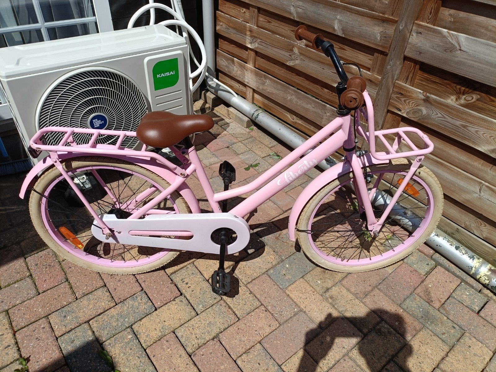 roze meisjes fiets 22 inch, Ophalen, Gebruikt, 22 inch