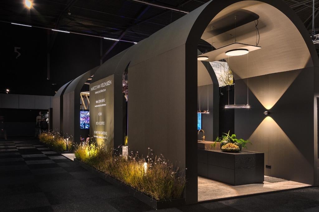Modulaire Beursstand / Decoratie Boogconstructie, Ophalen