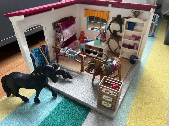 Schleich Horse Club Winkel, Ophalen, Zo goed als nieuw