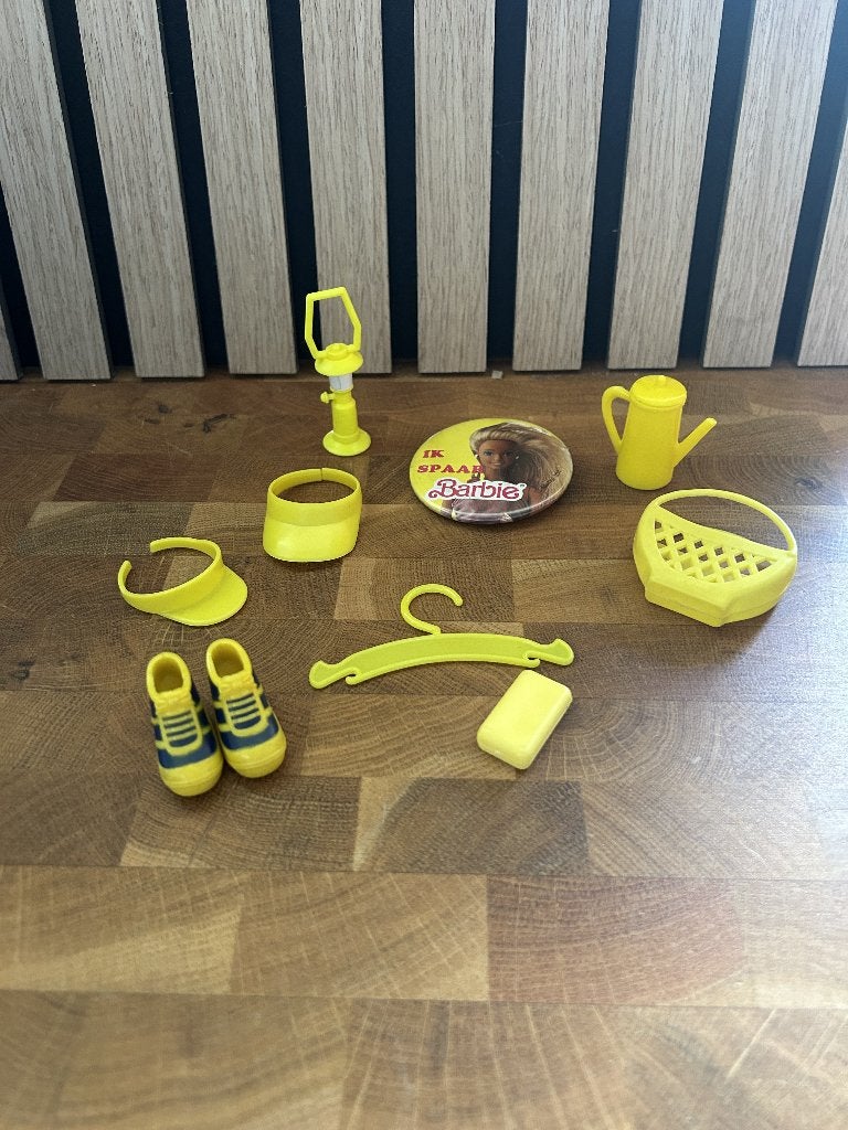 Barbie accessoires jaren '80 geel, Ophalen of Verzenden, Gebruikt, Accessoires