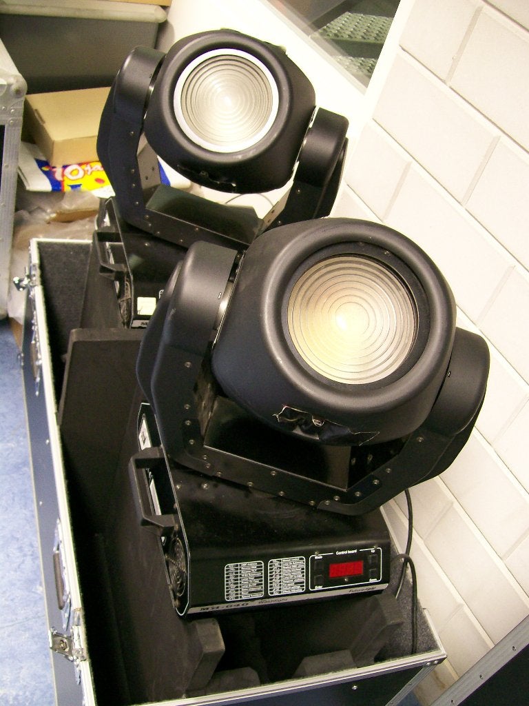 2x Futurelight Wash movinglight 250 watt in case, Ophalen, Gebruikt, Licht, Kleur