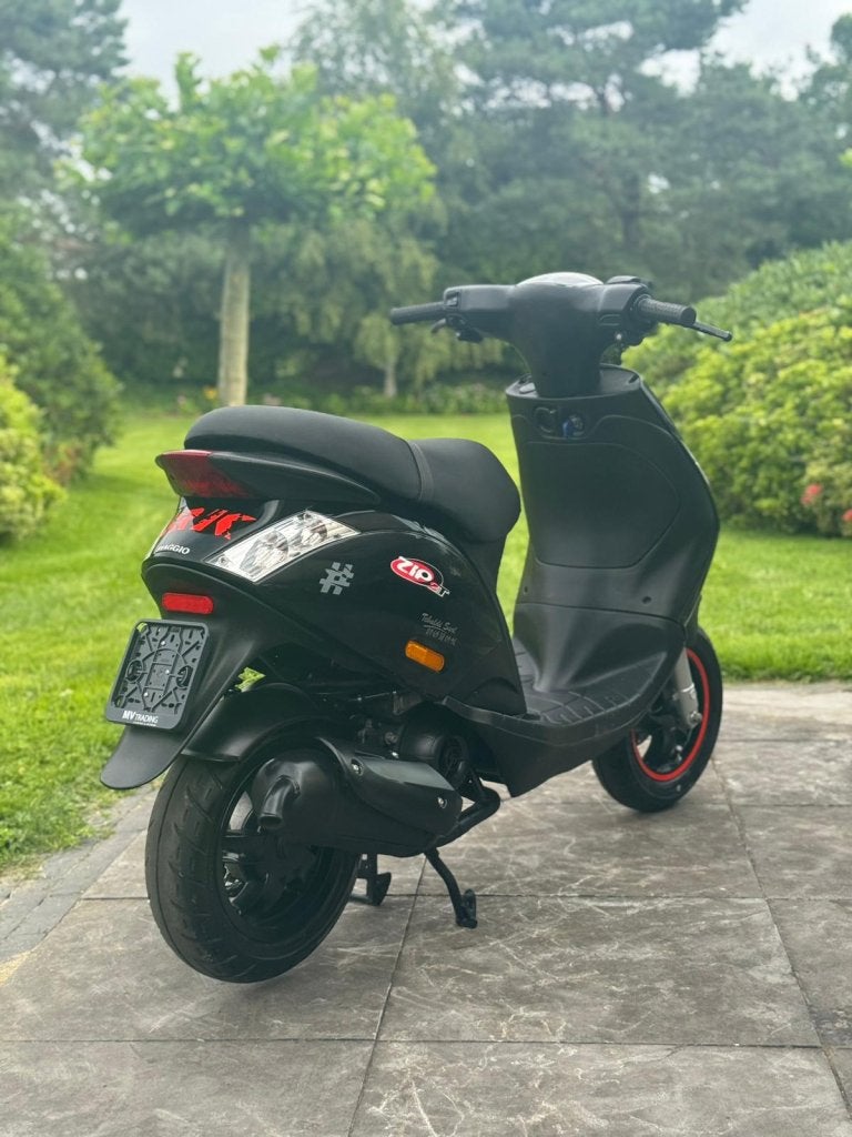 ⭐️Piaggio zip 2 takt 2015 Brom NIEUWSTAAT 4400 km⭐️, Niet ingevuld, Niet ingevuld, Niet ingevuld