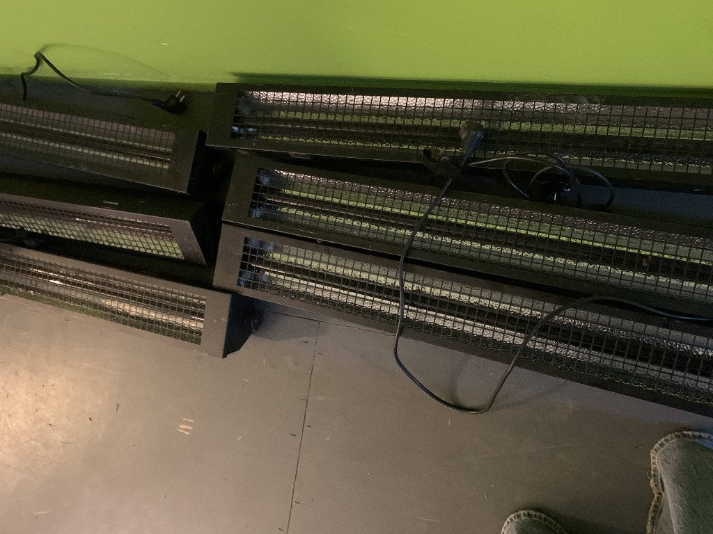 zes blacklight TL lampen in stevige kooi armatuur, Gebruikt, Overige lichtkleuren, Overige fittingen, TL-buis