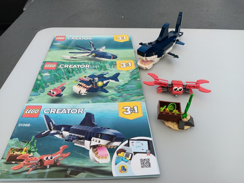 LEGO Creator 31088 Diepzee wezens (Haai, Krab, Schat), Ophalen of Verzenden, Zo goed als nieuw, Overige merken